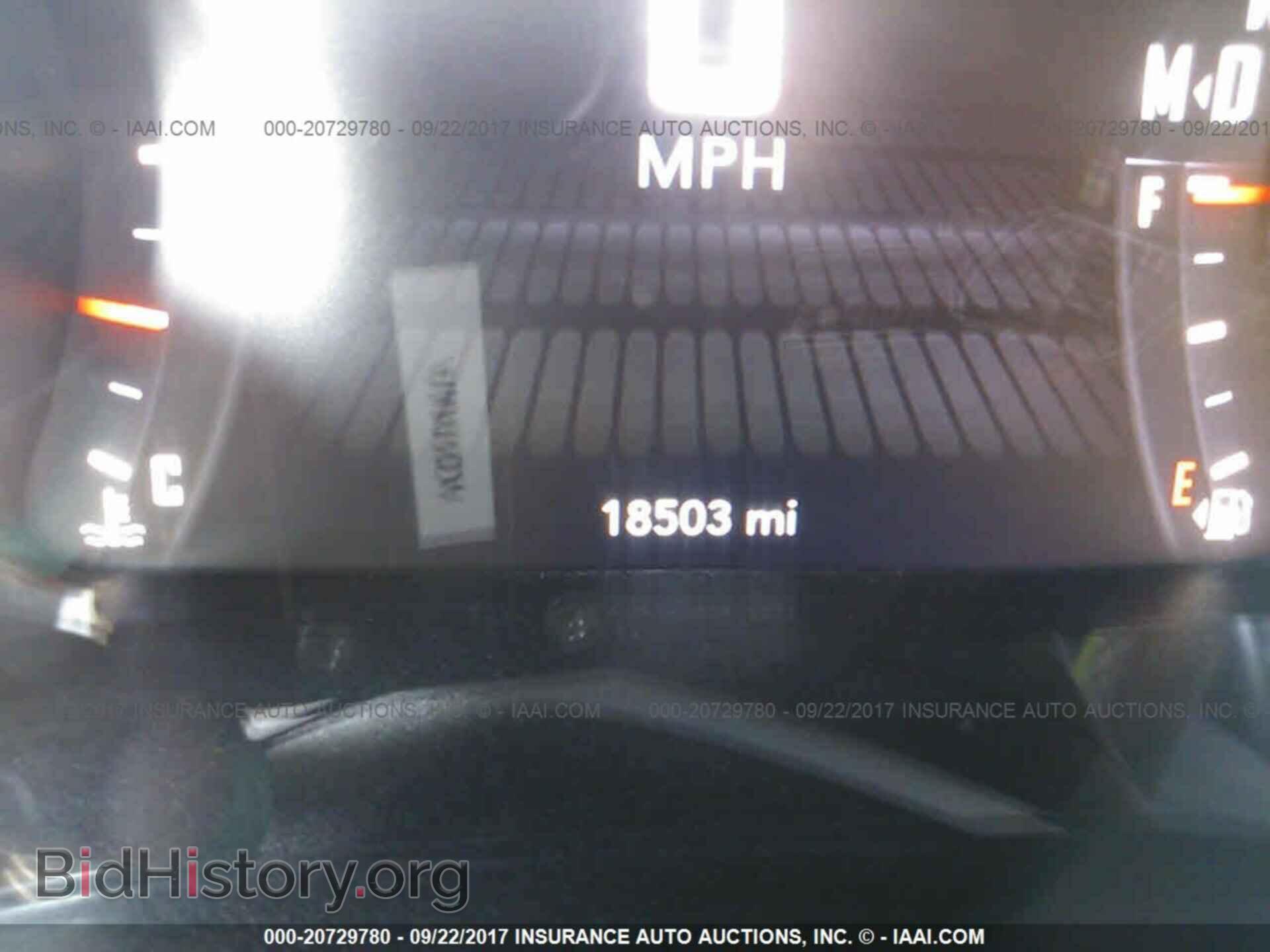 2016 Dodge Challenger - VIN: 2C3CDZAG8GH178072 - Photo 7
