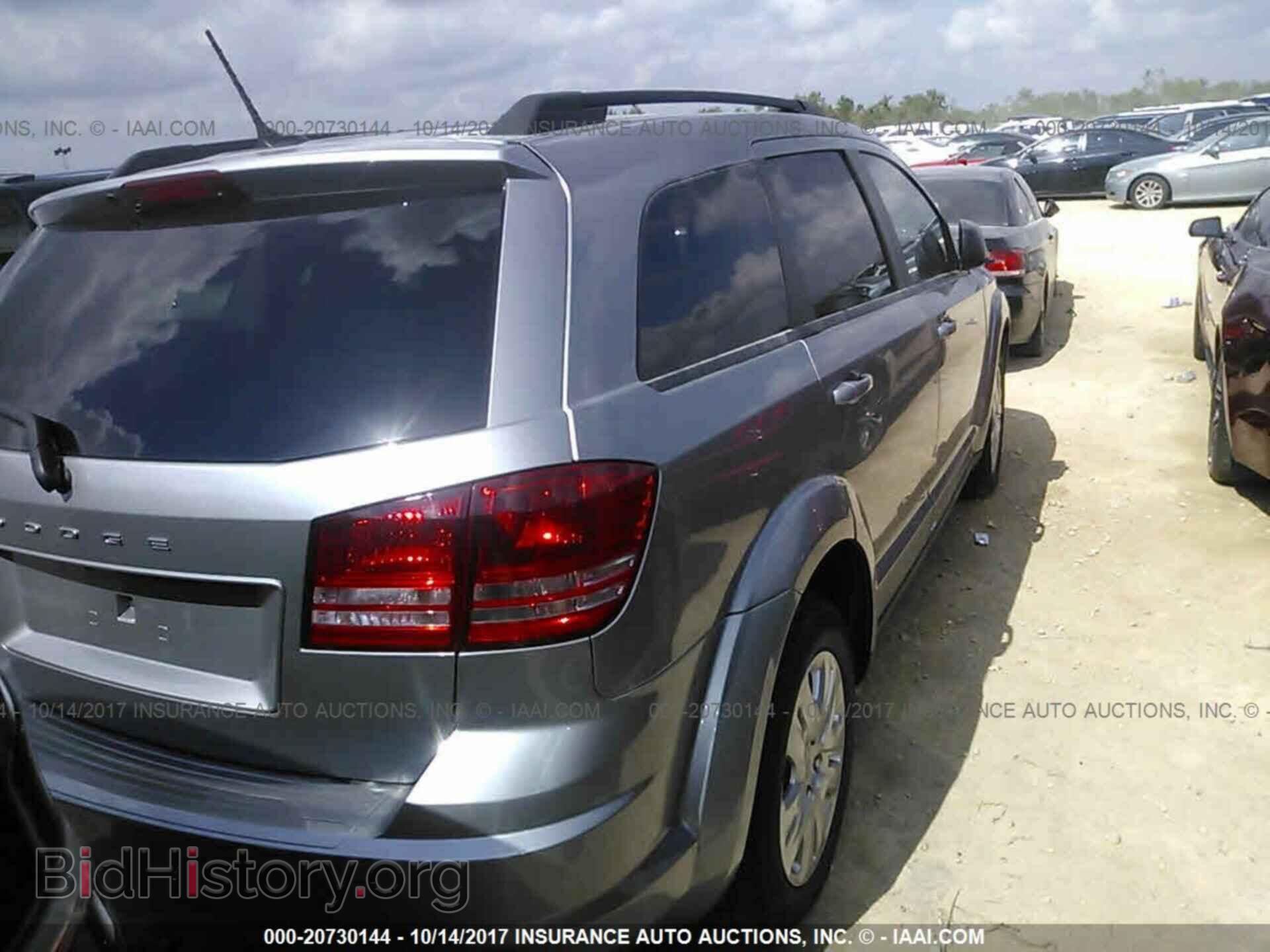 2016 Dodge Journey - VIN: 3C4PDCAB3GT235168 - Фото 4