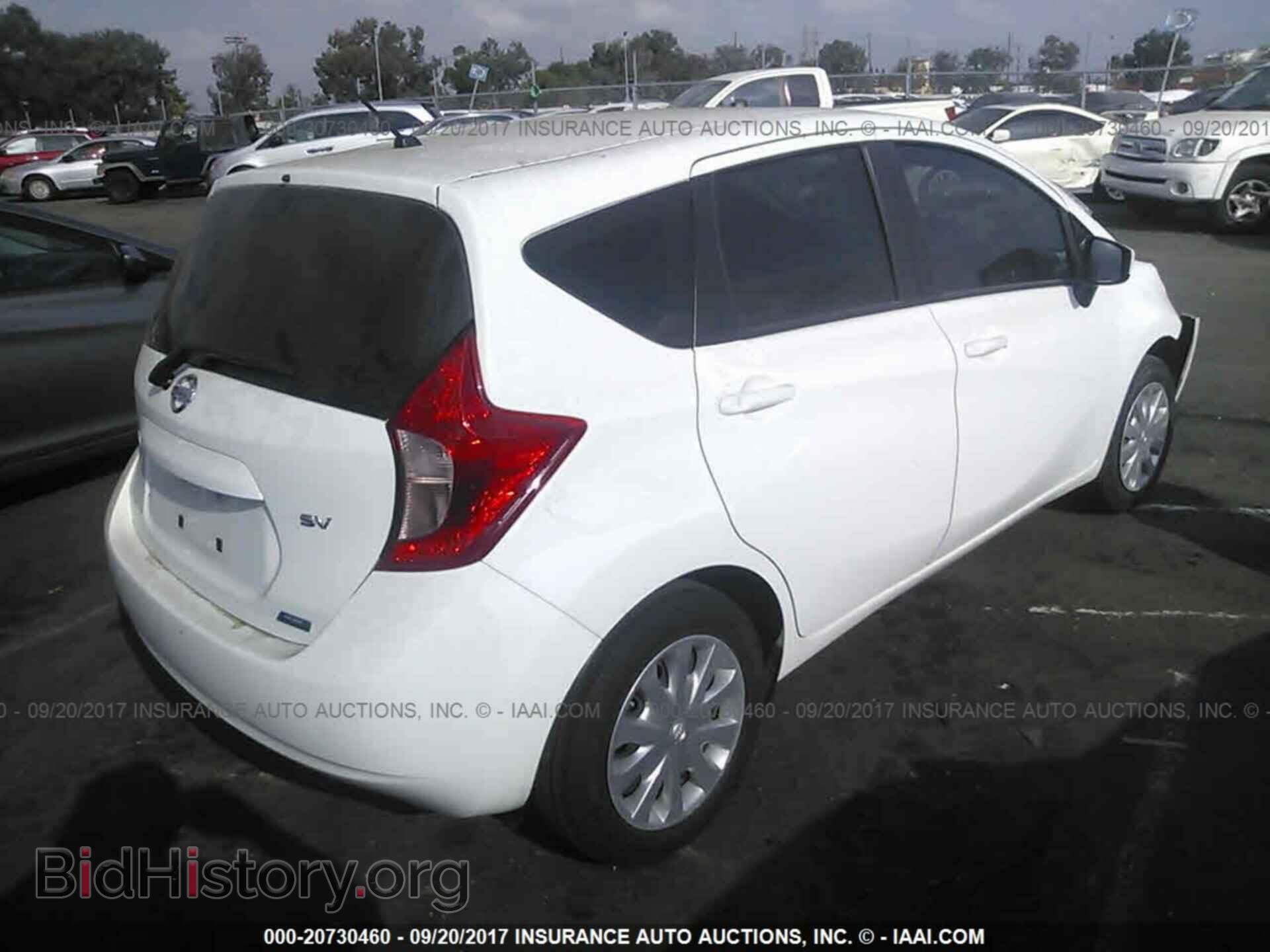 2015 Nissan Versa note - VIN: 3N1CE2CP5FL414585 - Фото 4