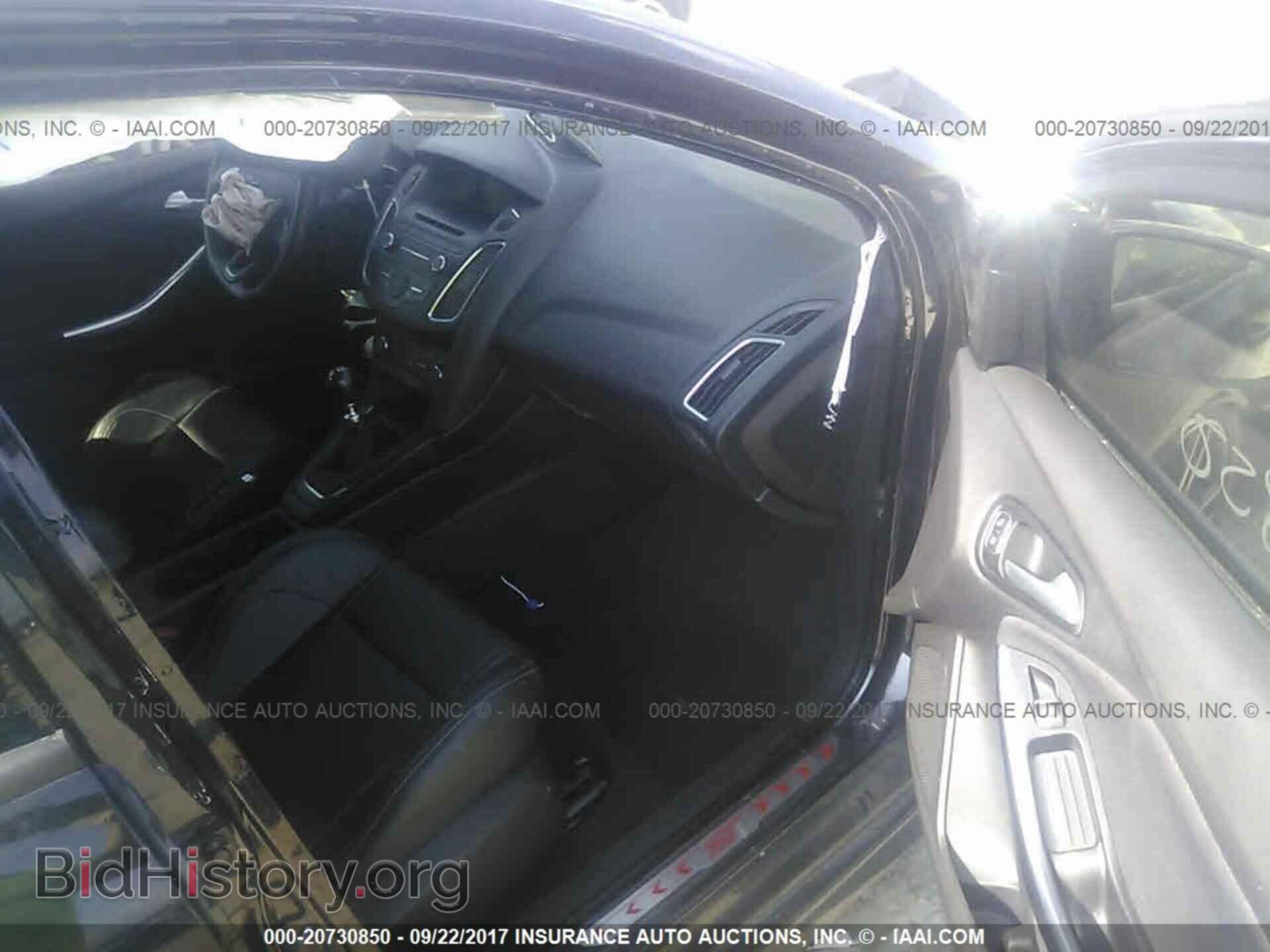 2015 Ford Focus - VIN: 1FADP3L97FL259087 - Photo 5
