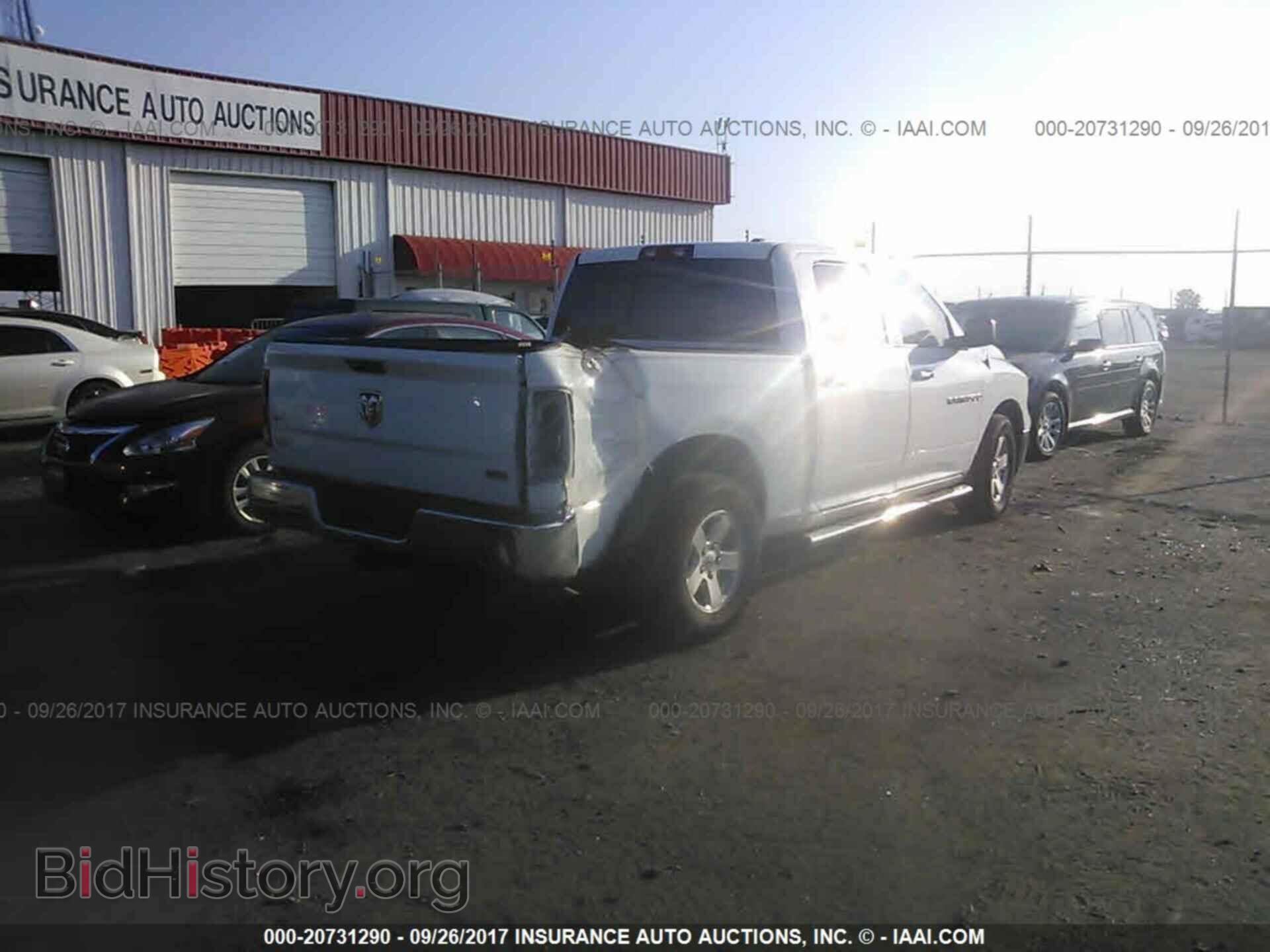 2011 Dodge Ram 1500 - VIN: 1D7RB1CP1BS635578 - Фото 4