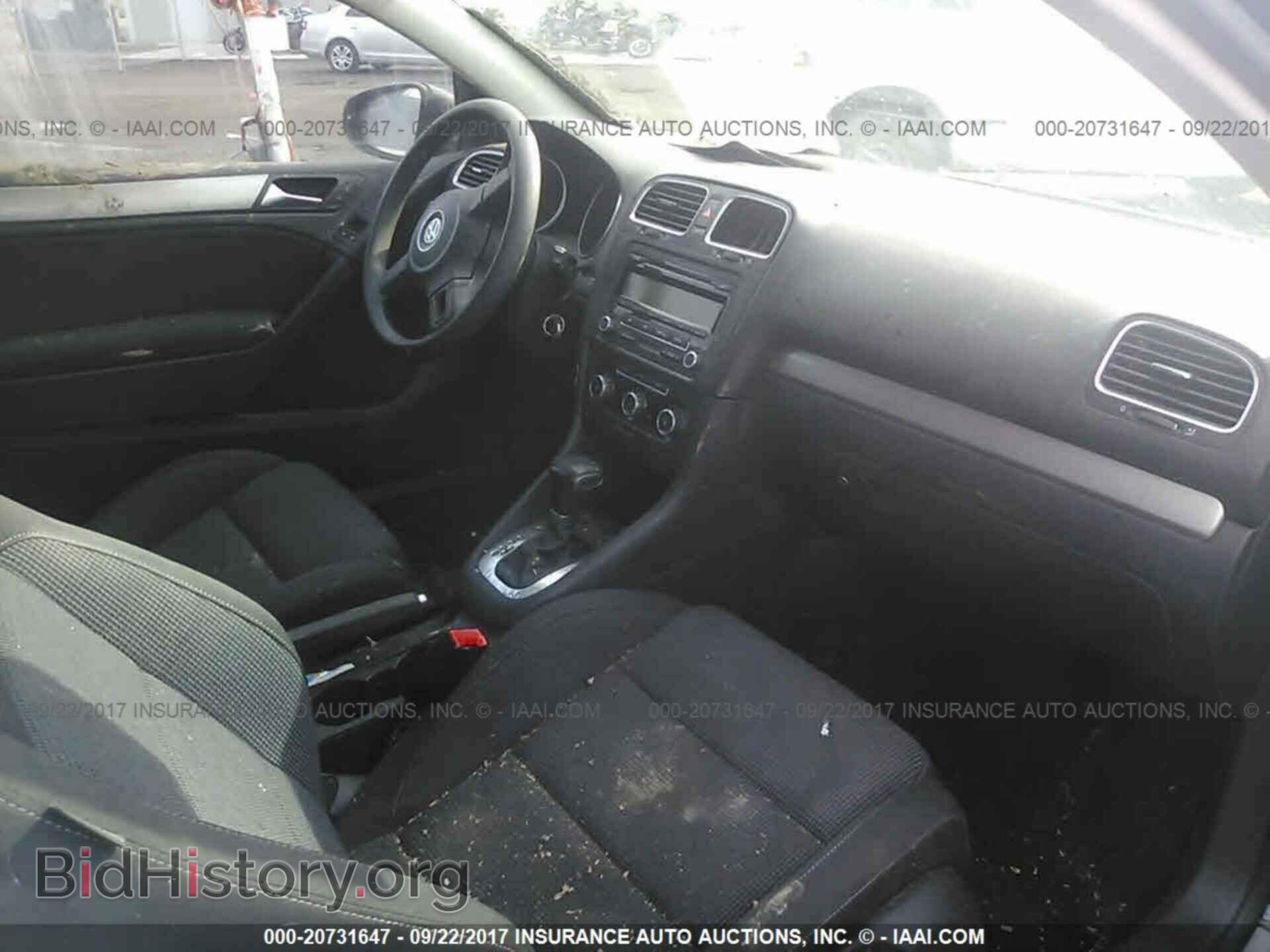 2011 Volkswagen Golf - VIN: WVWBB7AJ7BW016411 - Фото 5