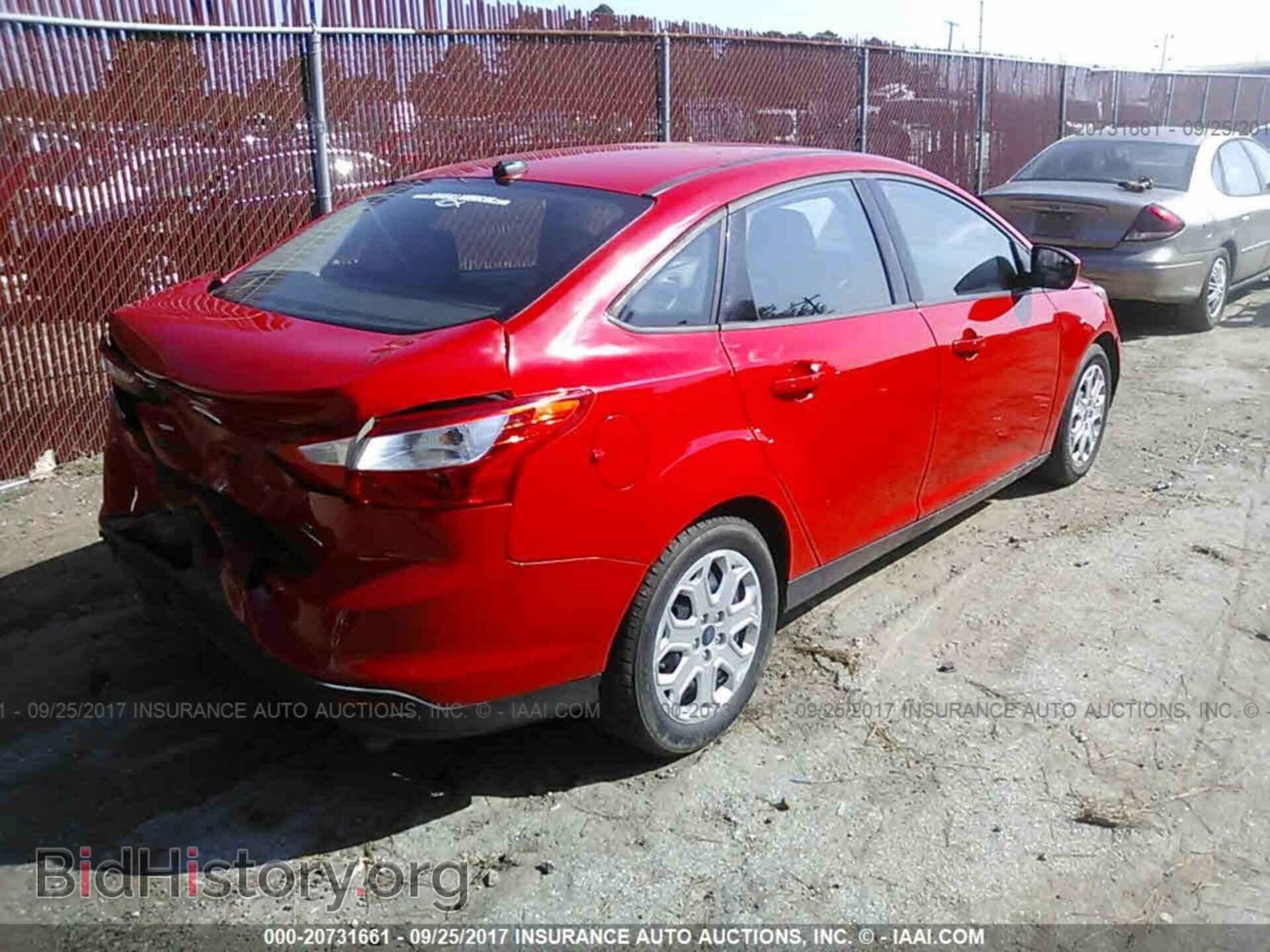 2012 Ford Focus - VIN: 1FAHP3F28CL428903 - Фото 4