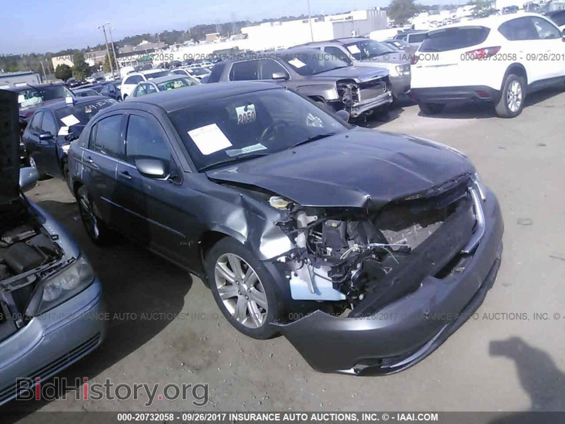 Фотография 1C3CCBBB2DN714983 - Chrysler 200 2013