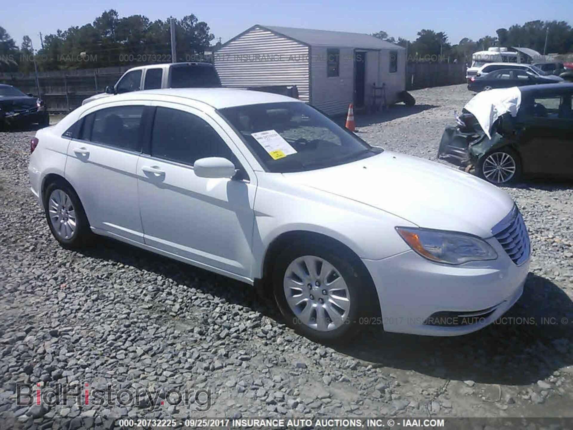 Photo 1C3CCBAB8CN319562 - Chrysler 200 2012