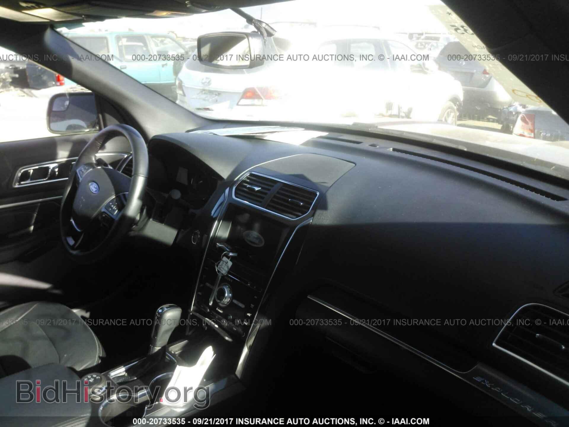 2017 Ford Explorer - VIN: 1FM5K8F87HGC38602 - Фото 5