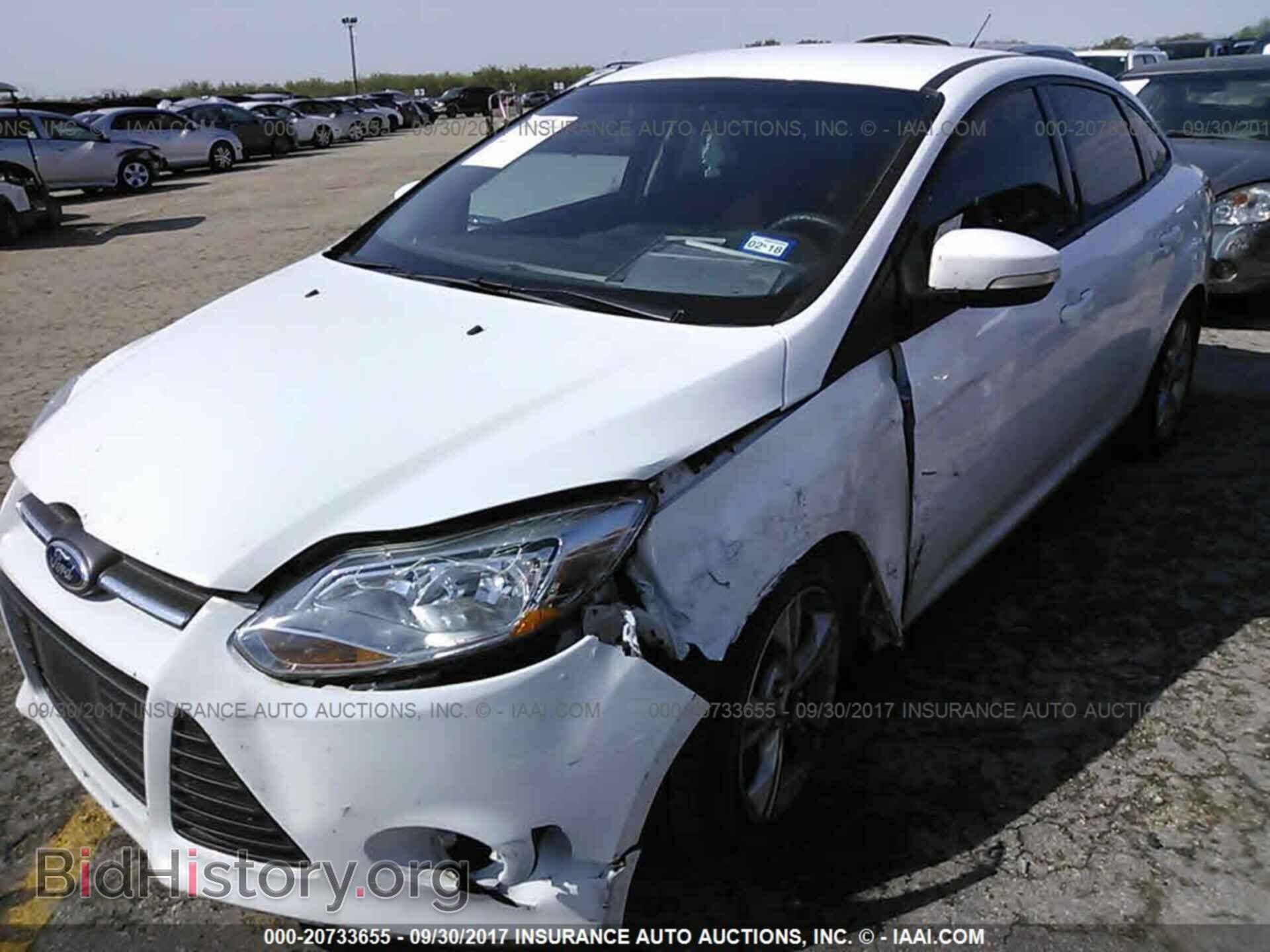2014 Ford Focus - VIN: 1FADP3F24EL150390 - Фото 2