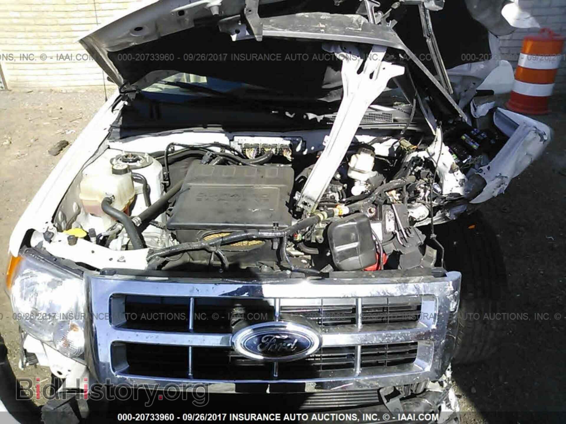 2012 Ford Escape - VIN: 1FMCU0EG4CKC45427 - Photo 10