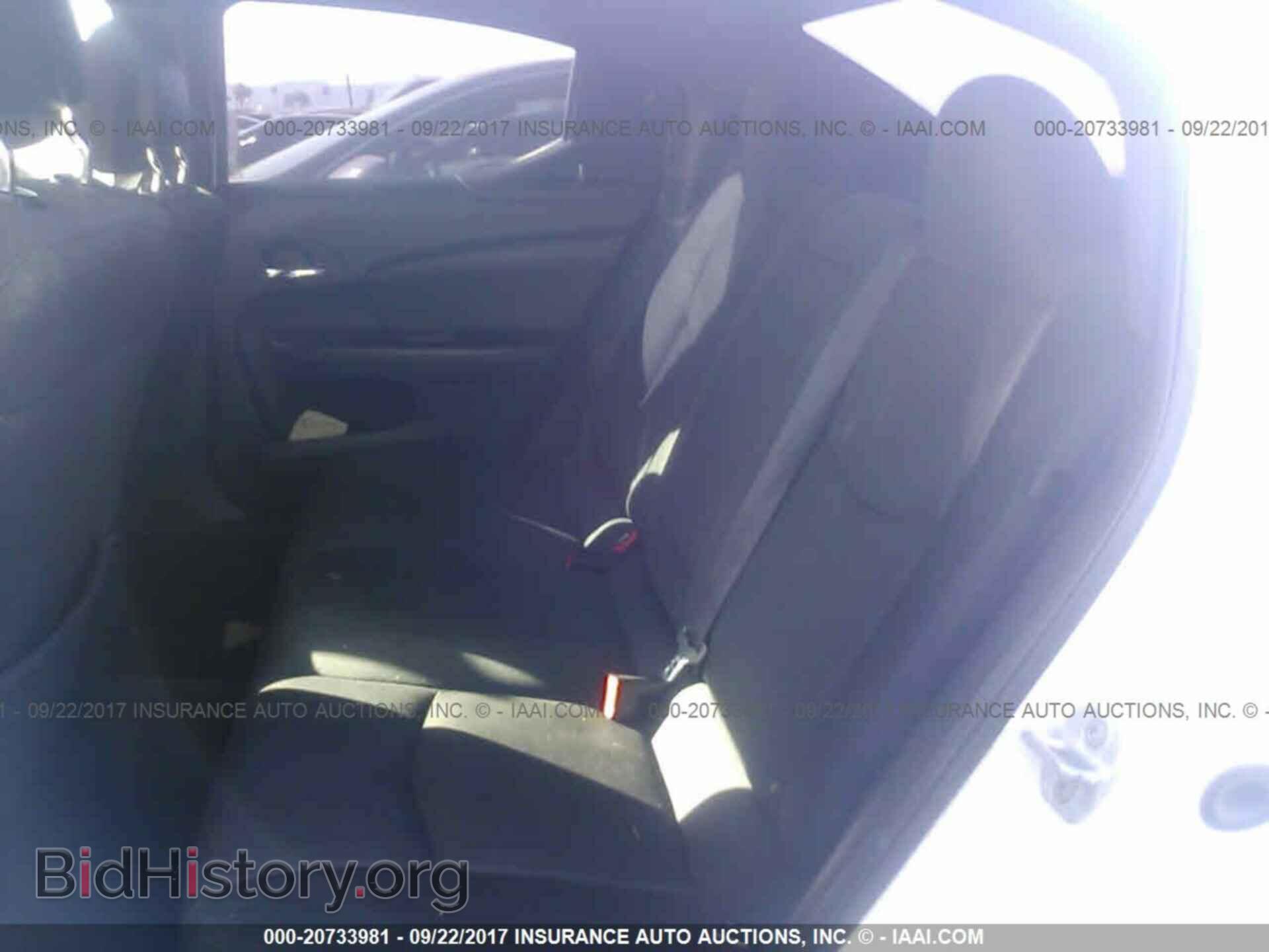 2011 Dodge Avenger - VIN: 1B3BD4FB7BN566192 - Photo 8