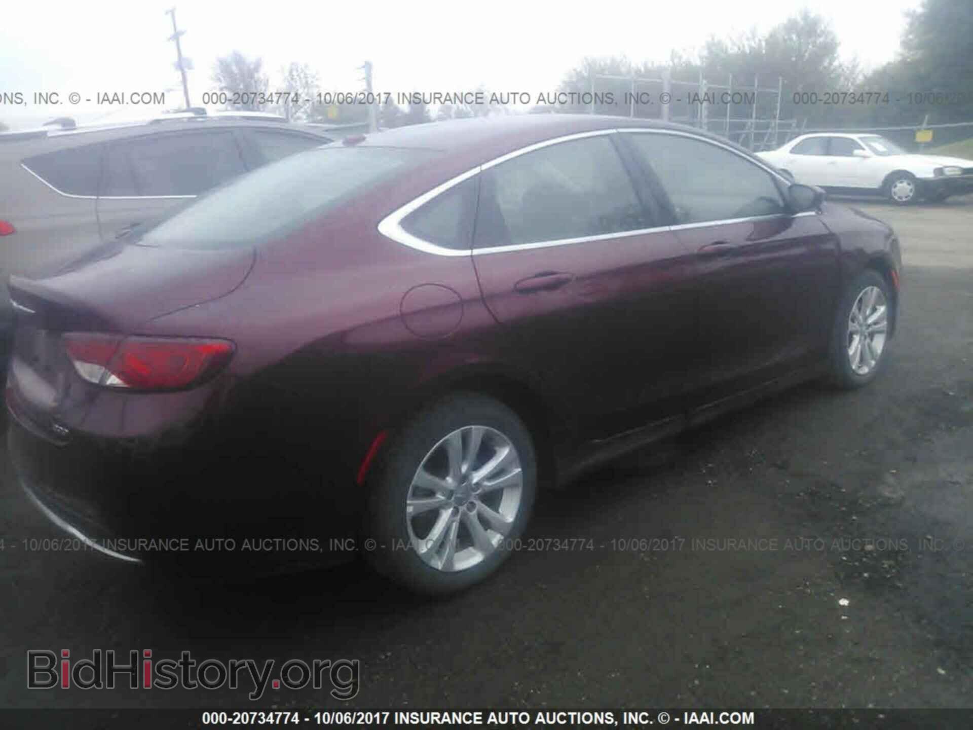 2015 Chrysler 200 - VIN: 1C3CCCAB8FN670658 - Photo 4