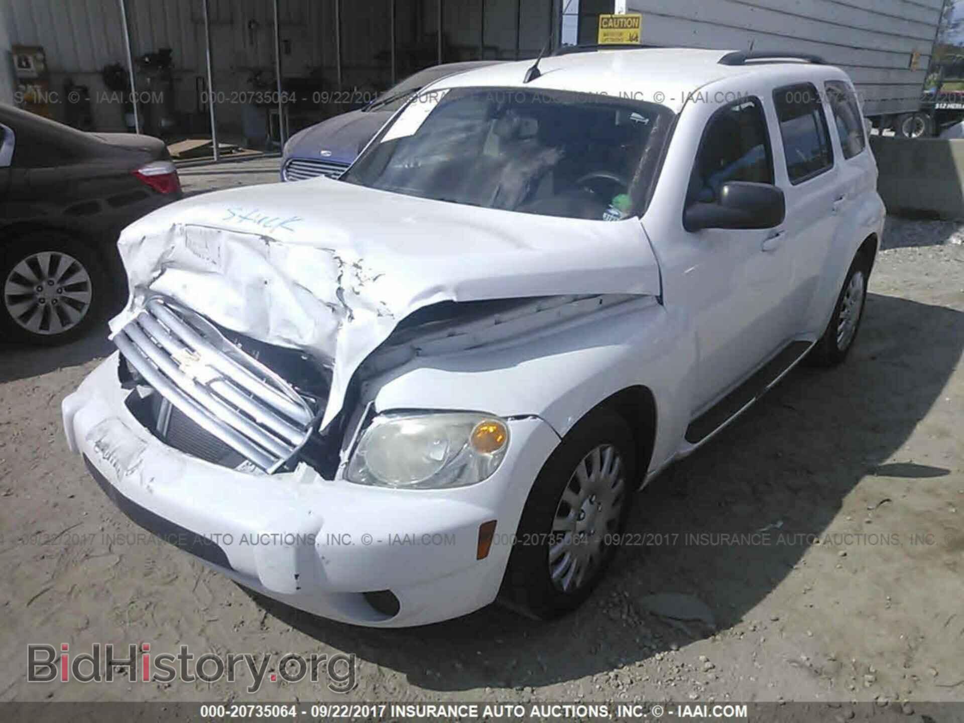 2011 Chevrolet Hhr - VIN: 3GNBAAFW8BS632013 - Photo 2
