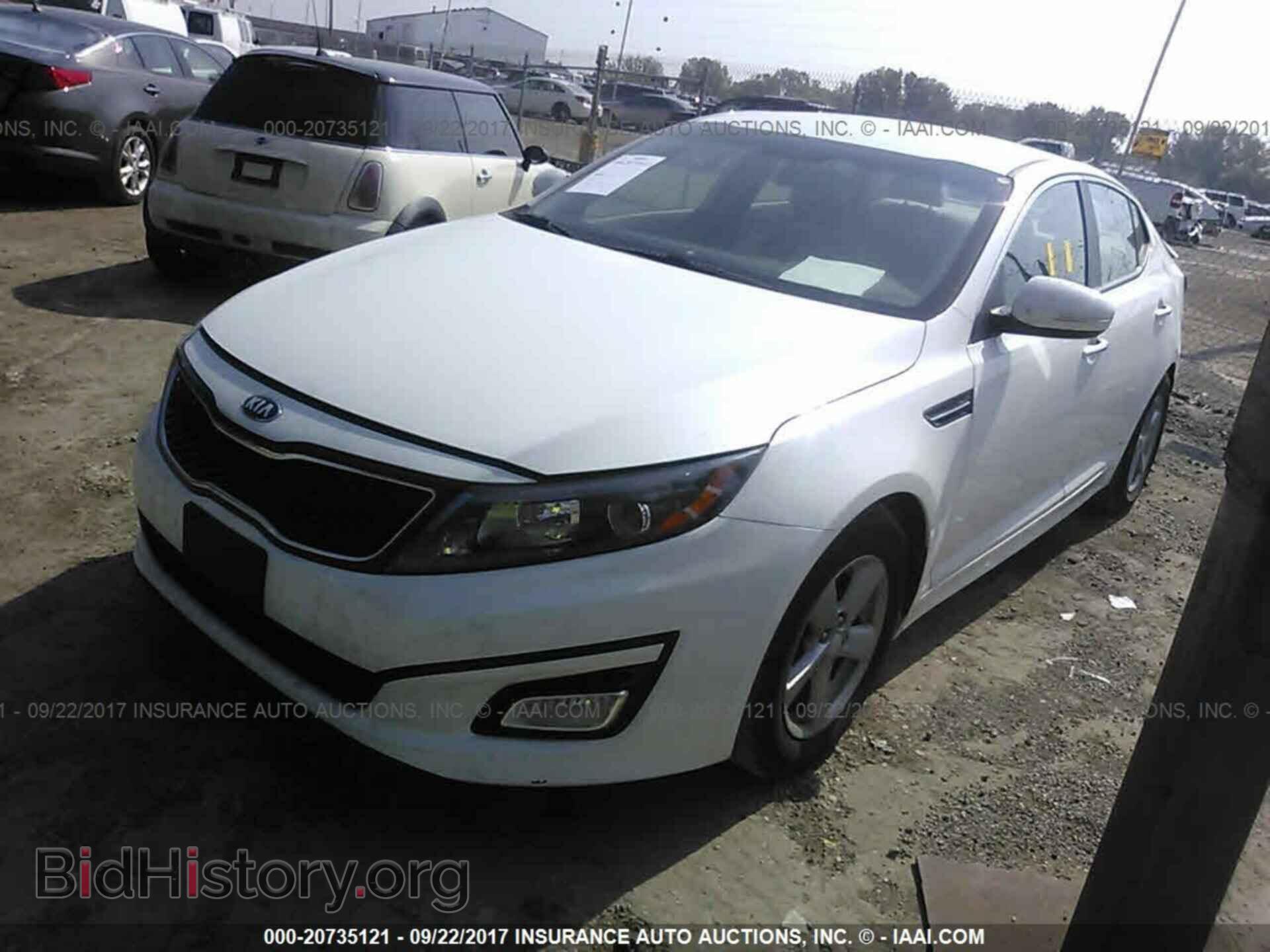 2014 Kia Optima - VIN: 5XXGM4A74EG281506 - Photo 2