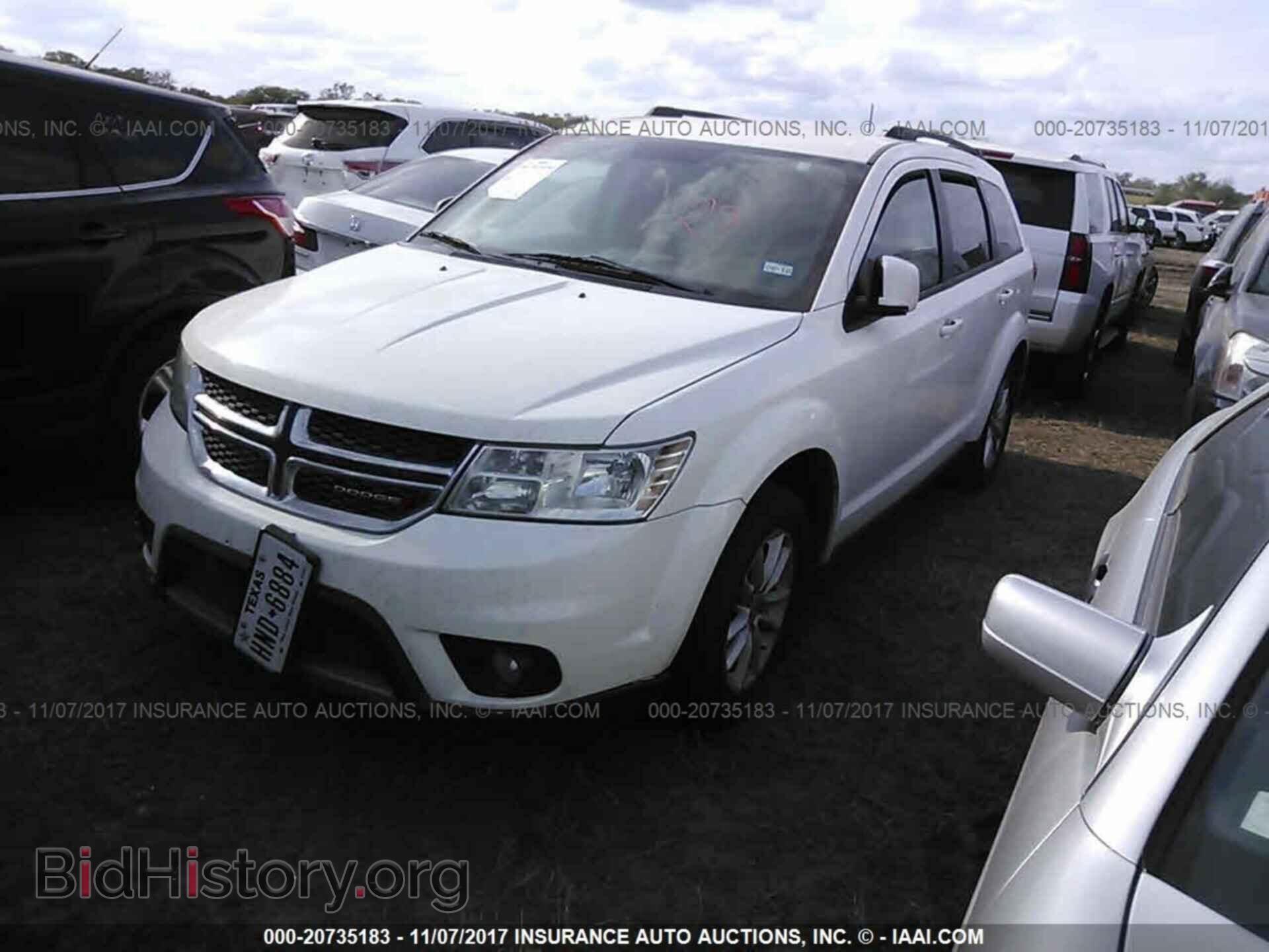2015 Dodge Journey - VIN: 3C4PDCBG4FT627729 - Photo 2