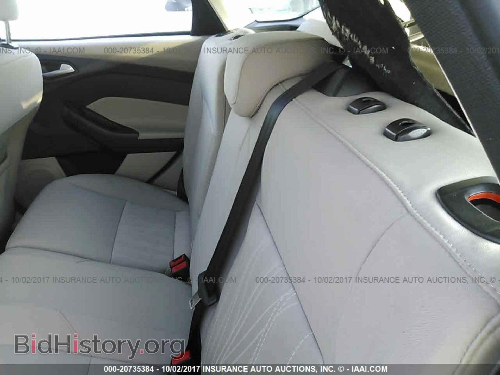 2015 Ford Focus - VIN: 1FADP3K2XFL268855 - Photo 8