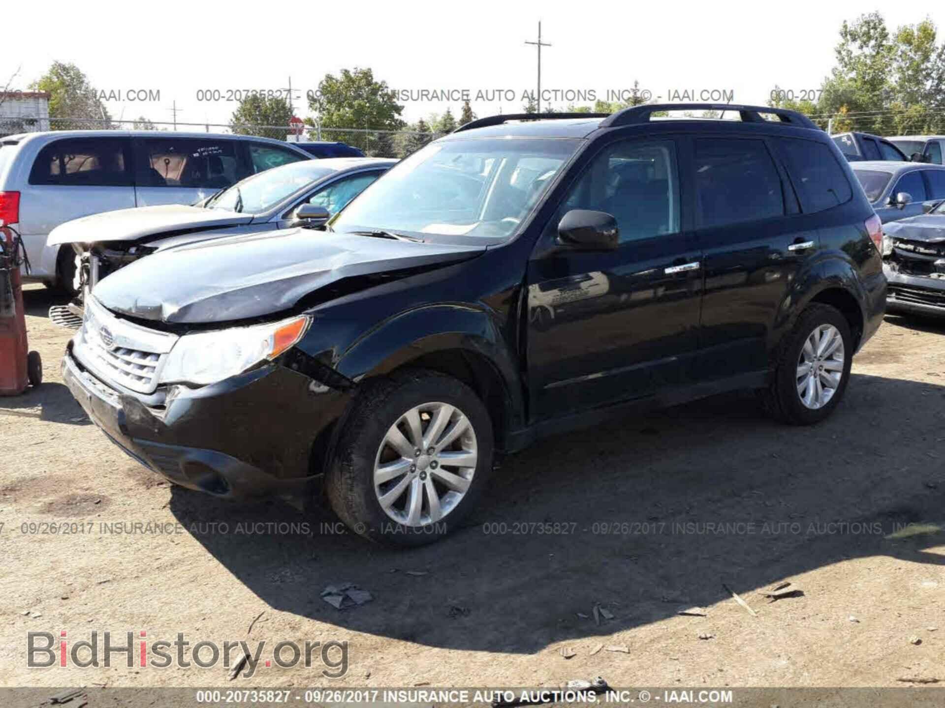 2011 Subaru Forester - VIN: JF2SHBDCXBH733308 - Фото 2
