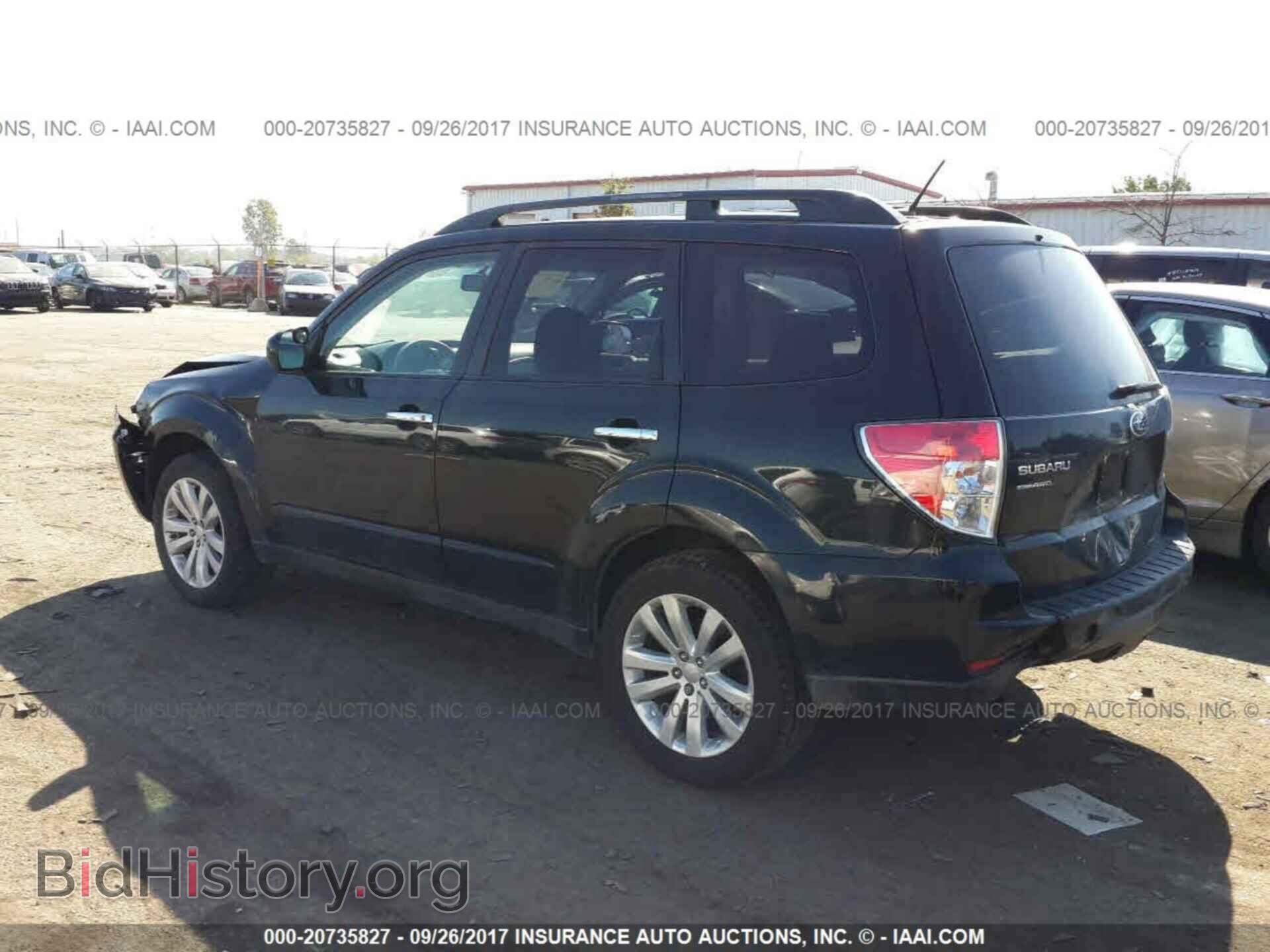 2011 Subaru Forester - VIN: JF2SHBDCXBH733308 - Фото 3