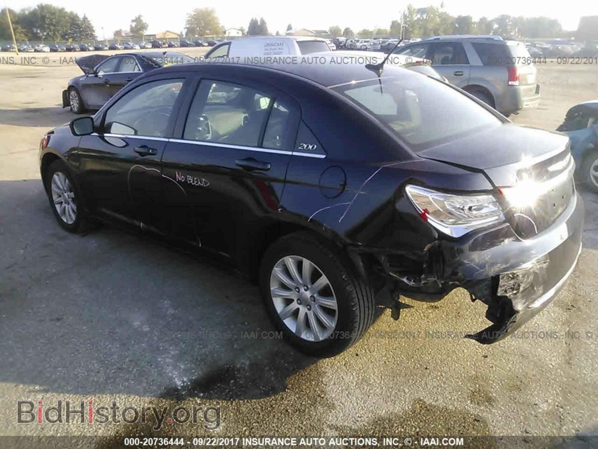 2011 Chrysler 200 - VIN: 1C3BC1FB6BN555074 - Фото 3
