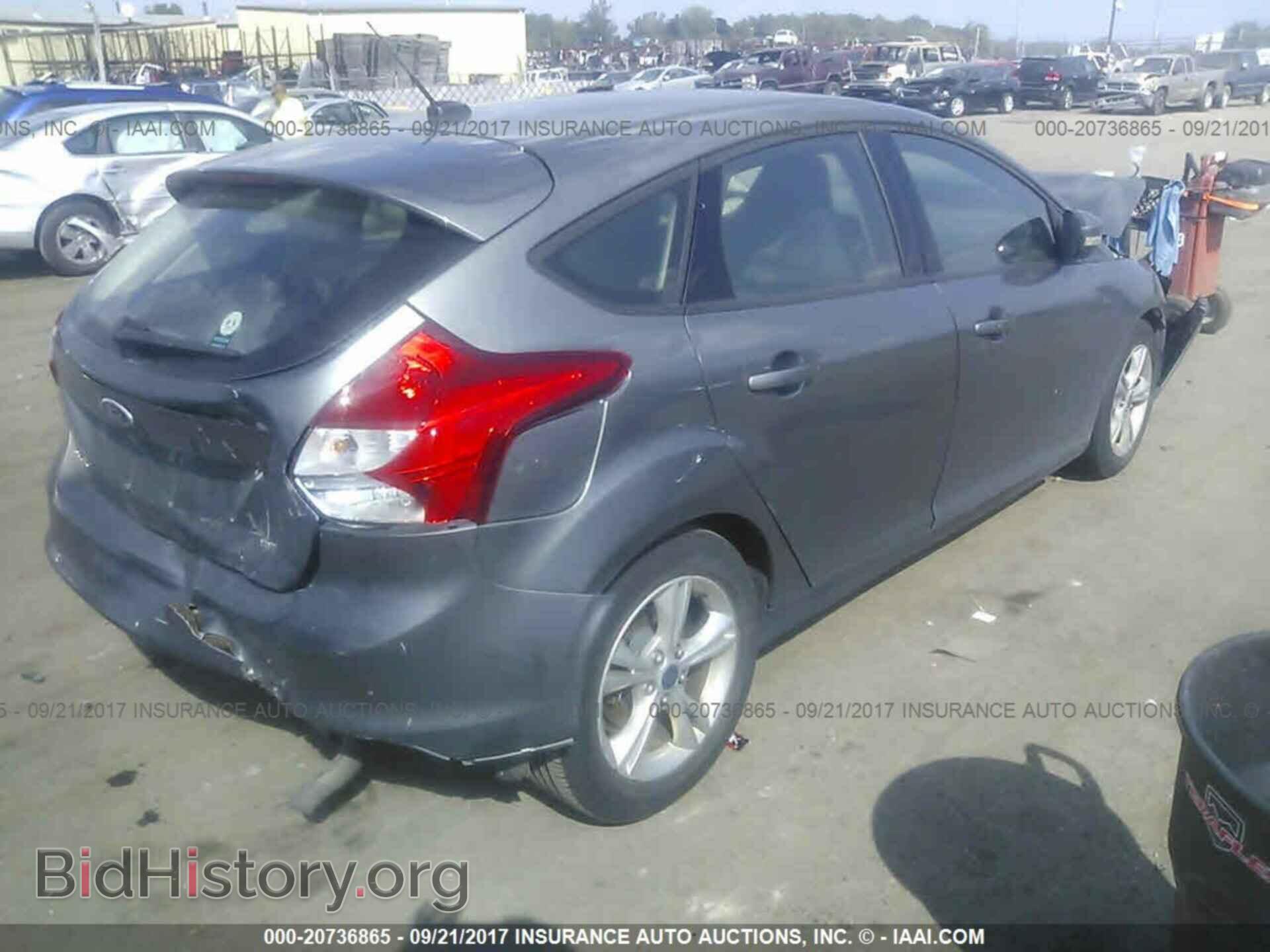 2012 Ford Focus - VIN: 1FAHP3K24CL311180 - Photo 4