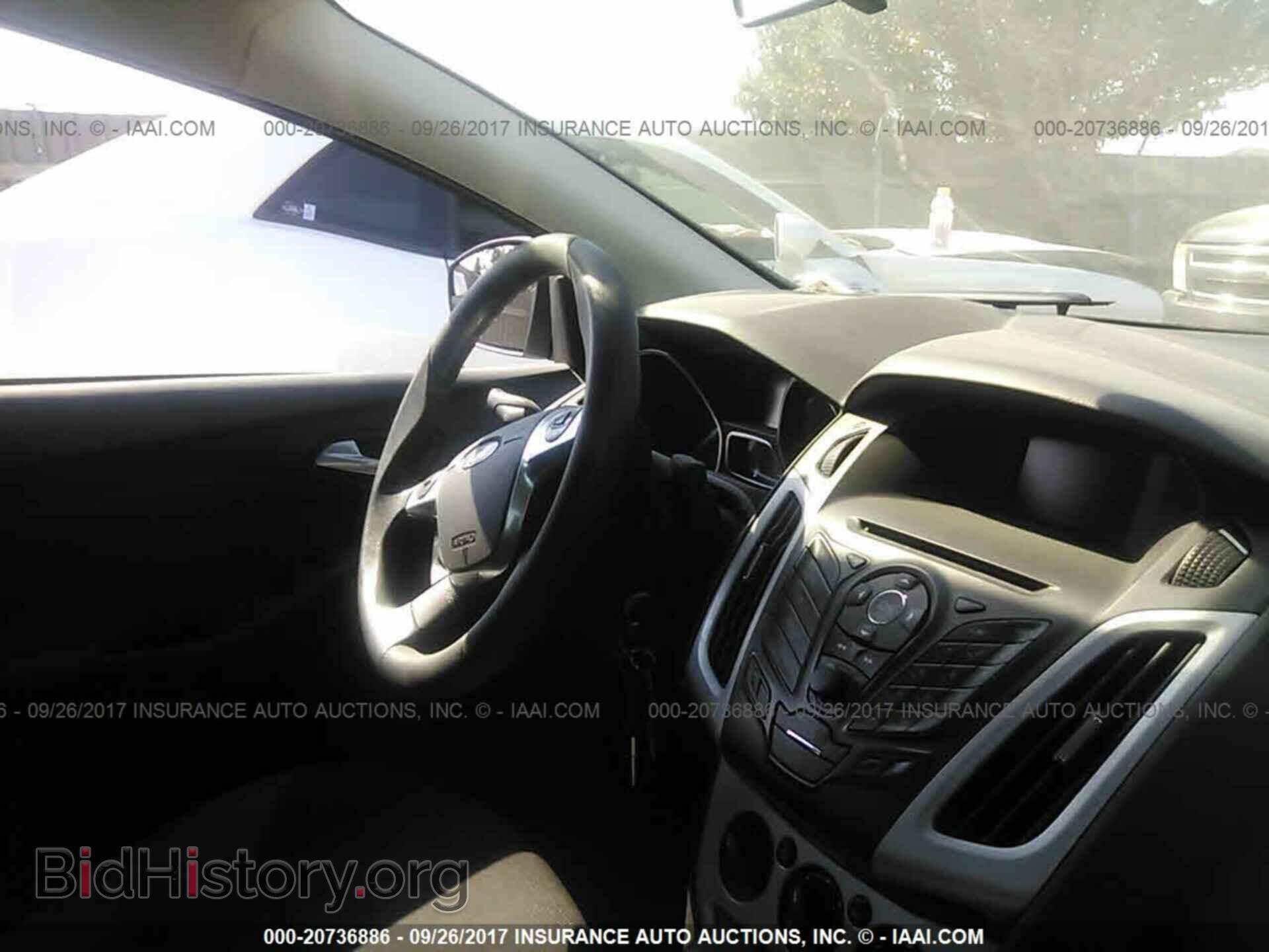 2014 Ford Focus - VIN: 1FADP3F28EL448831 - Фото 5