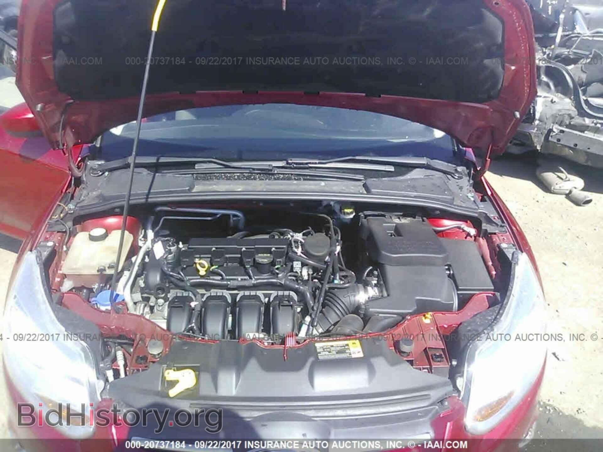 2012 Ford Focus - VIN: 1FAHP3F21CL109892 - Photo 10