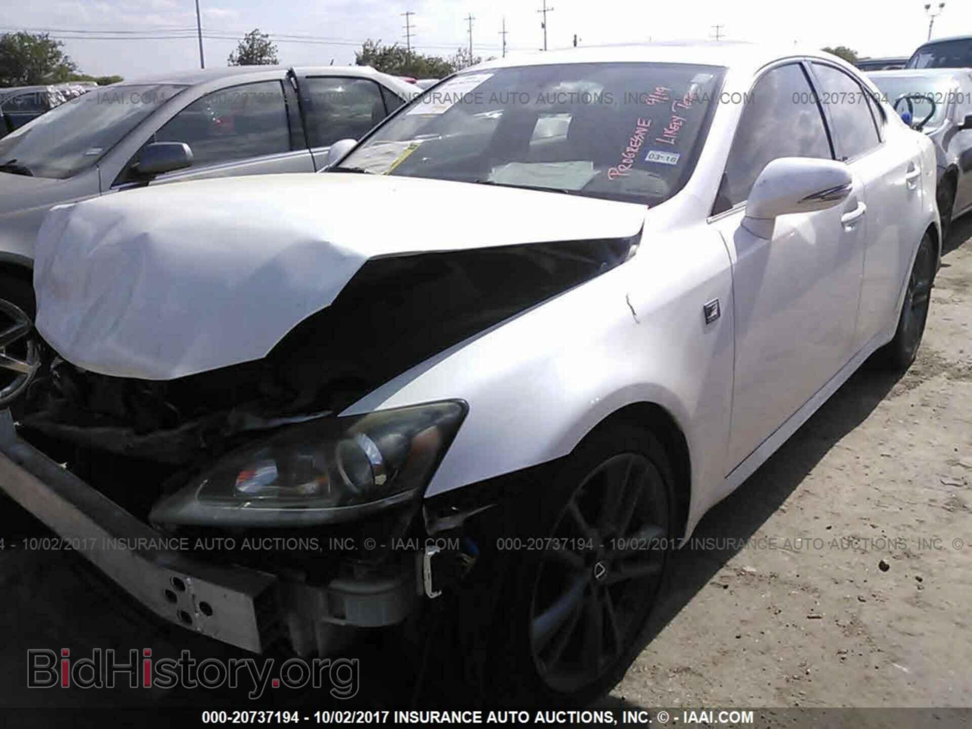 2012 Lexus Is - VIN: JTHBF5C2XC2102379 - Photo 2