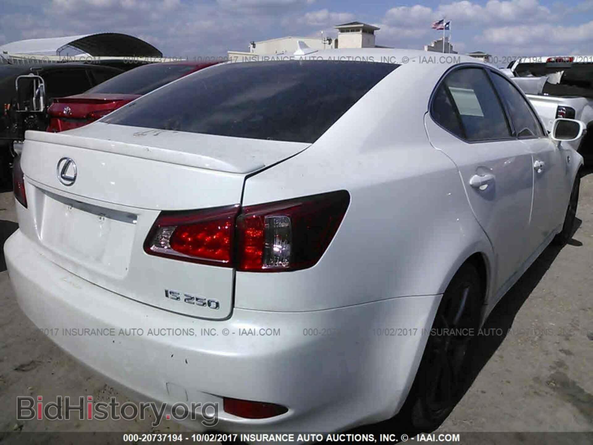 2012 Lexus Is - VIN: JTHBF5C2XC2102379 - Photo 4
