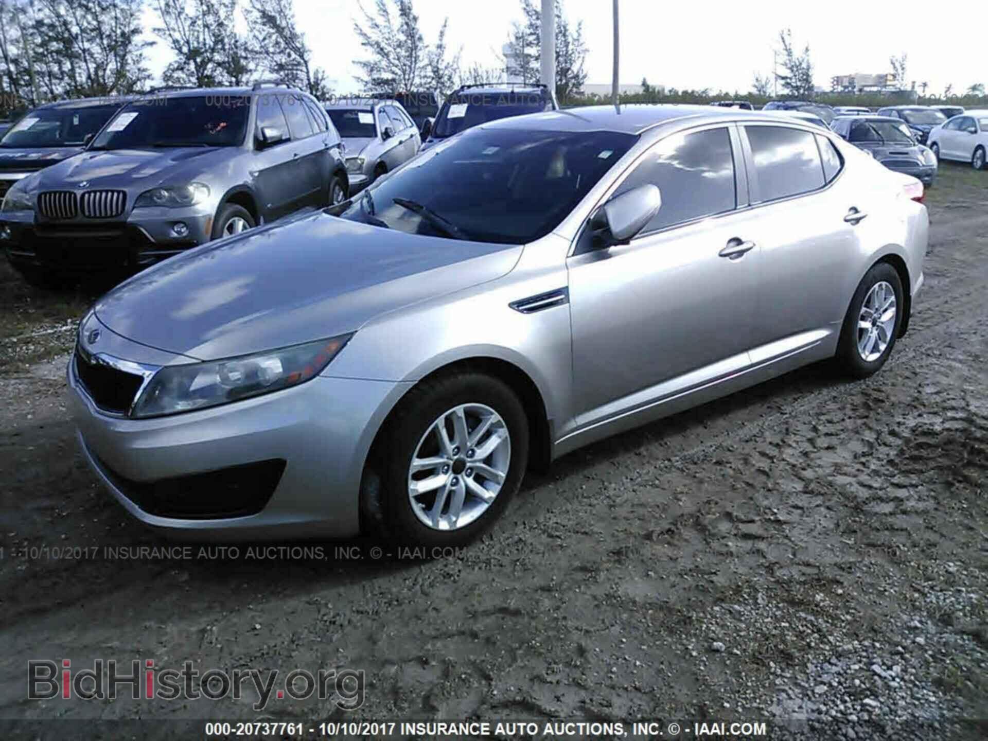 2011 Kia Optima - VIN: KNAGM4A75B5184067 - Фото 2