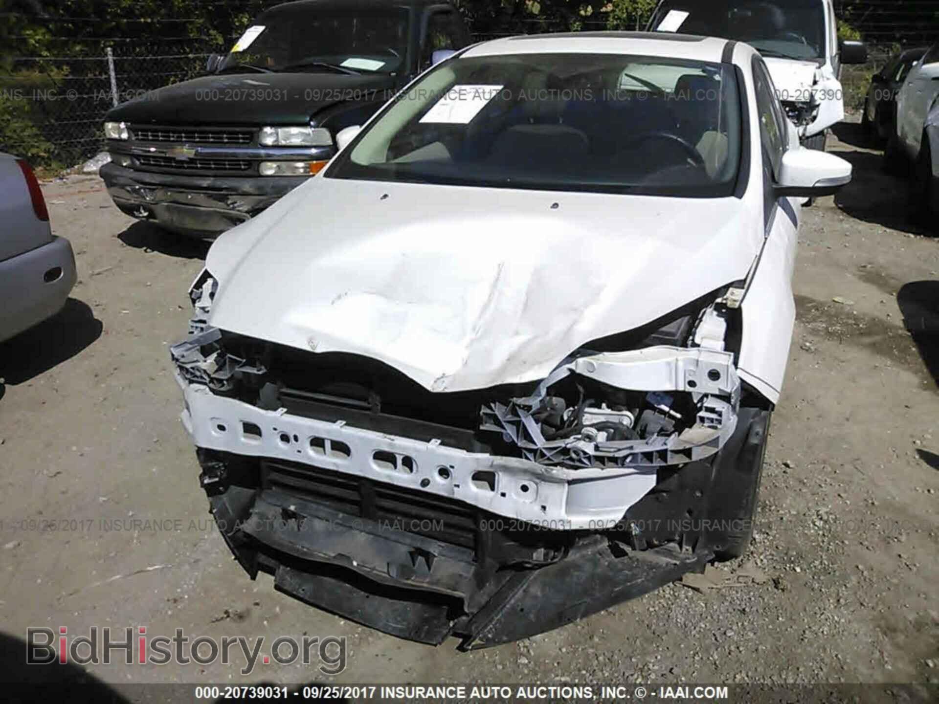 2012 Ford Focus - VIN: 1FAHP3M24CL245307 - Фото 6