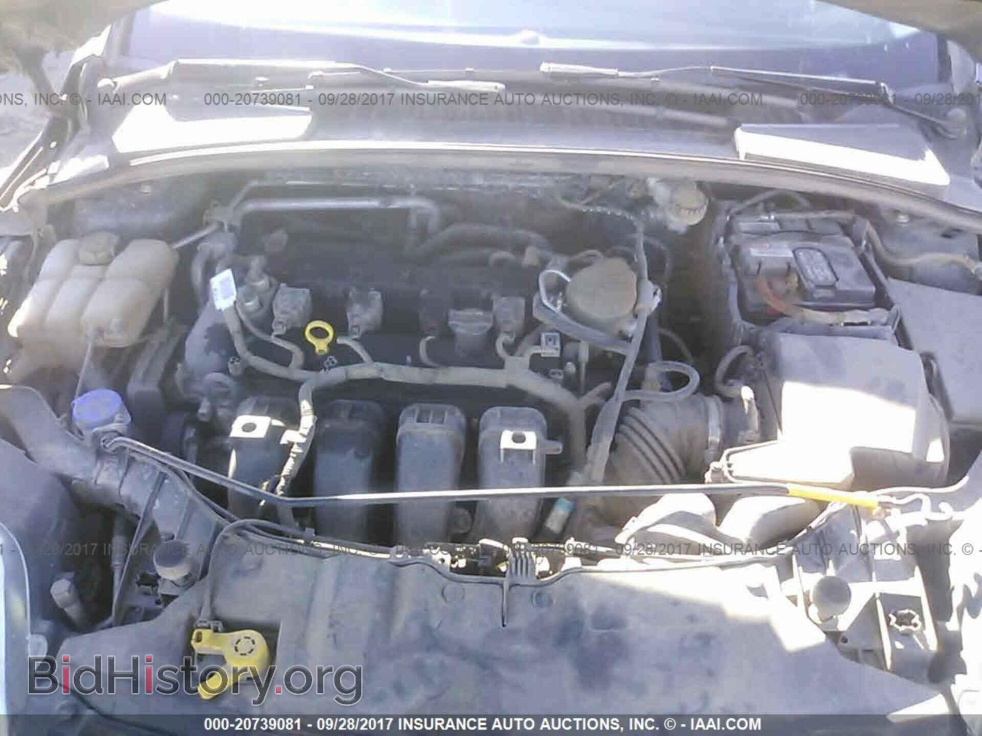 2014 Ford Focus - VIN: 1FADP3F27EL131817 - Photo 10