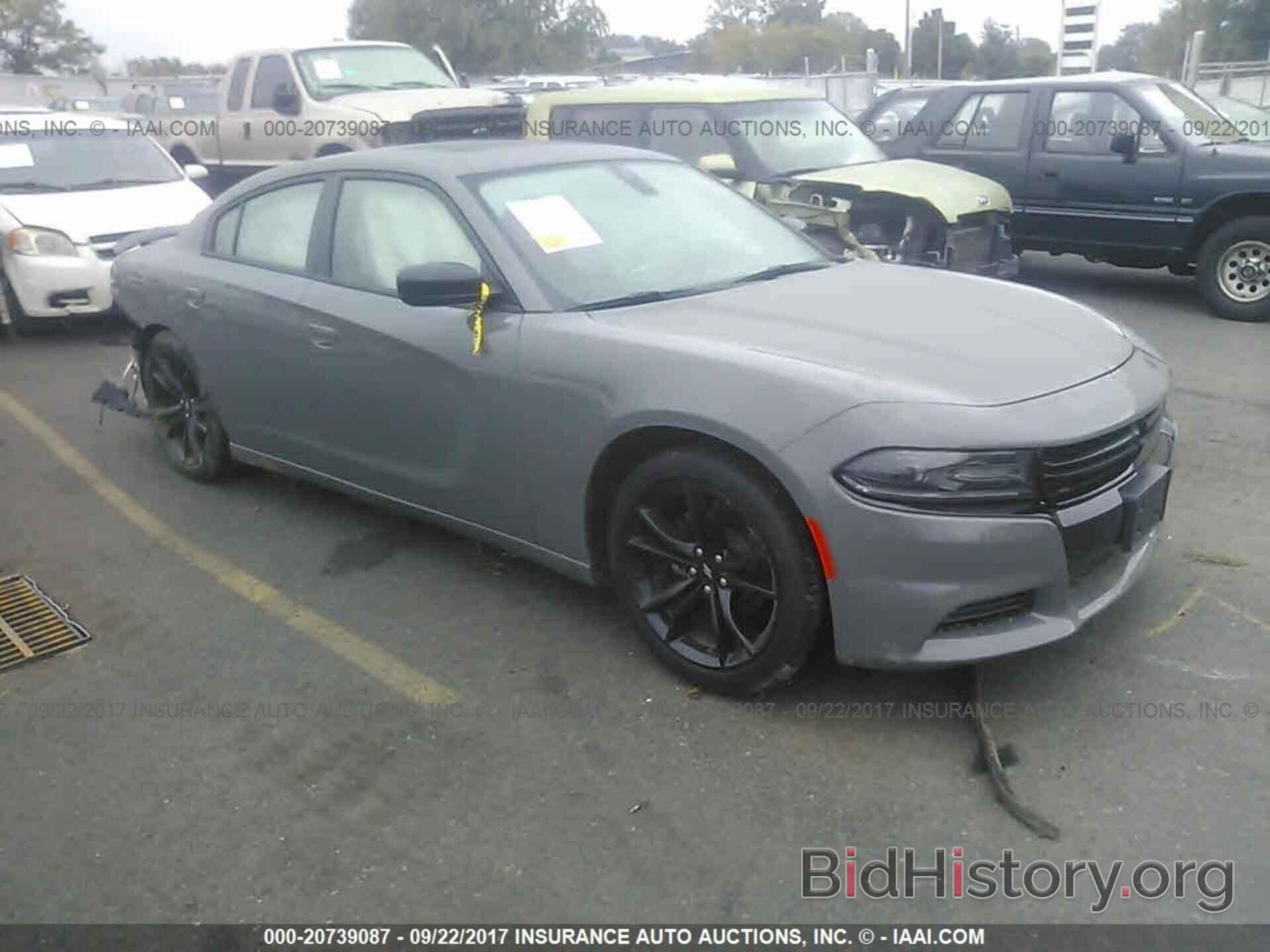 Photo 2C3CDXBG9HH553701 - Dodge Charger 2017