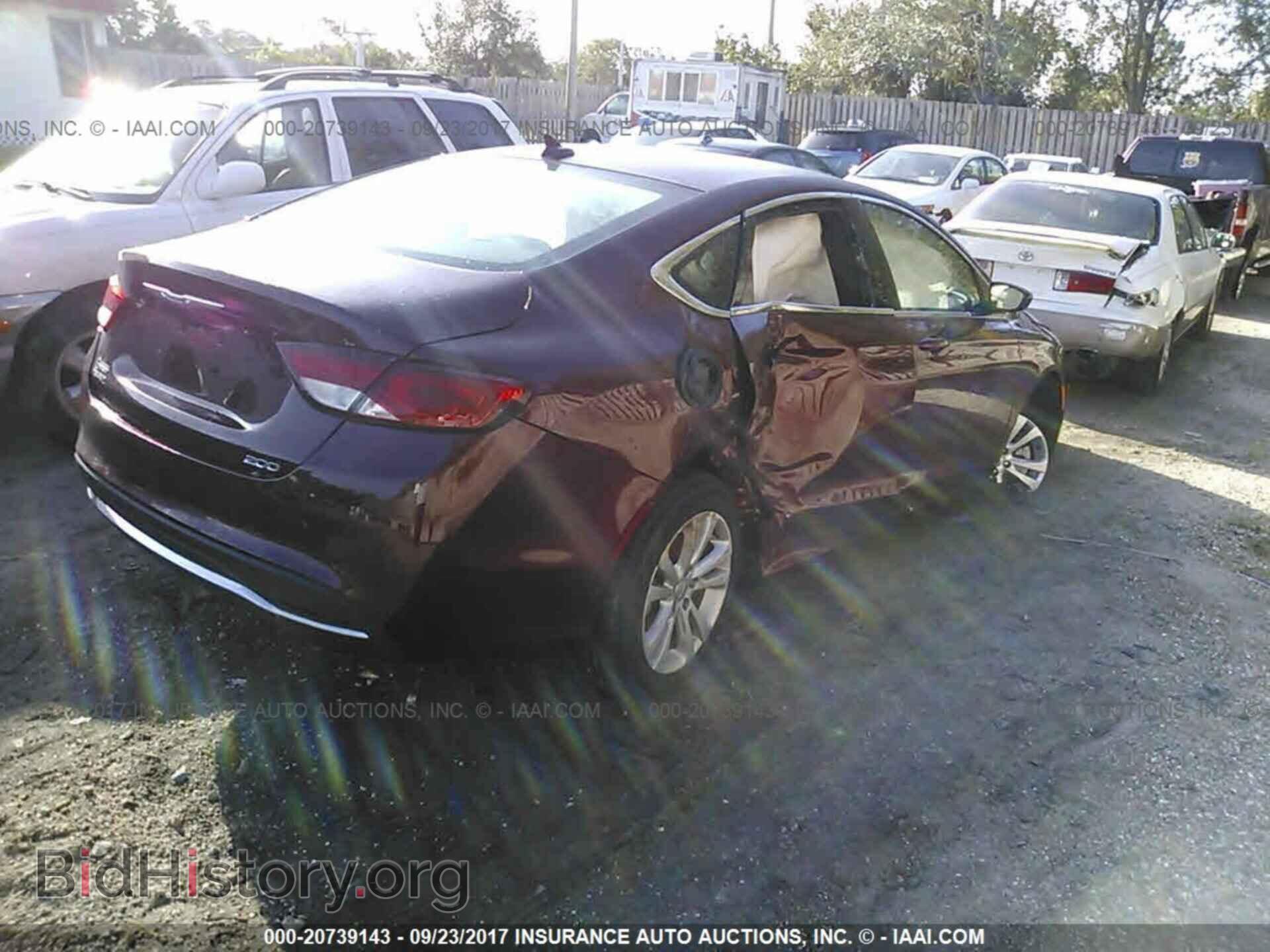 2017 Chrysler 200 - VIN: 1C3CCCAB7HN502271 - Фото 4