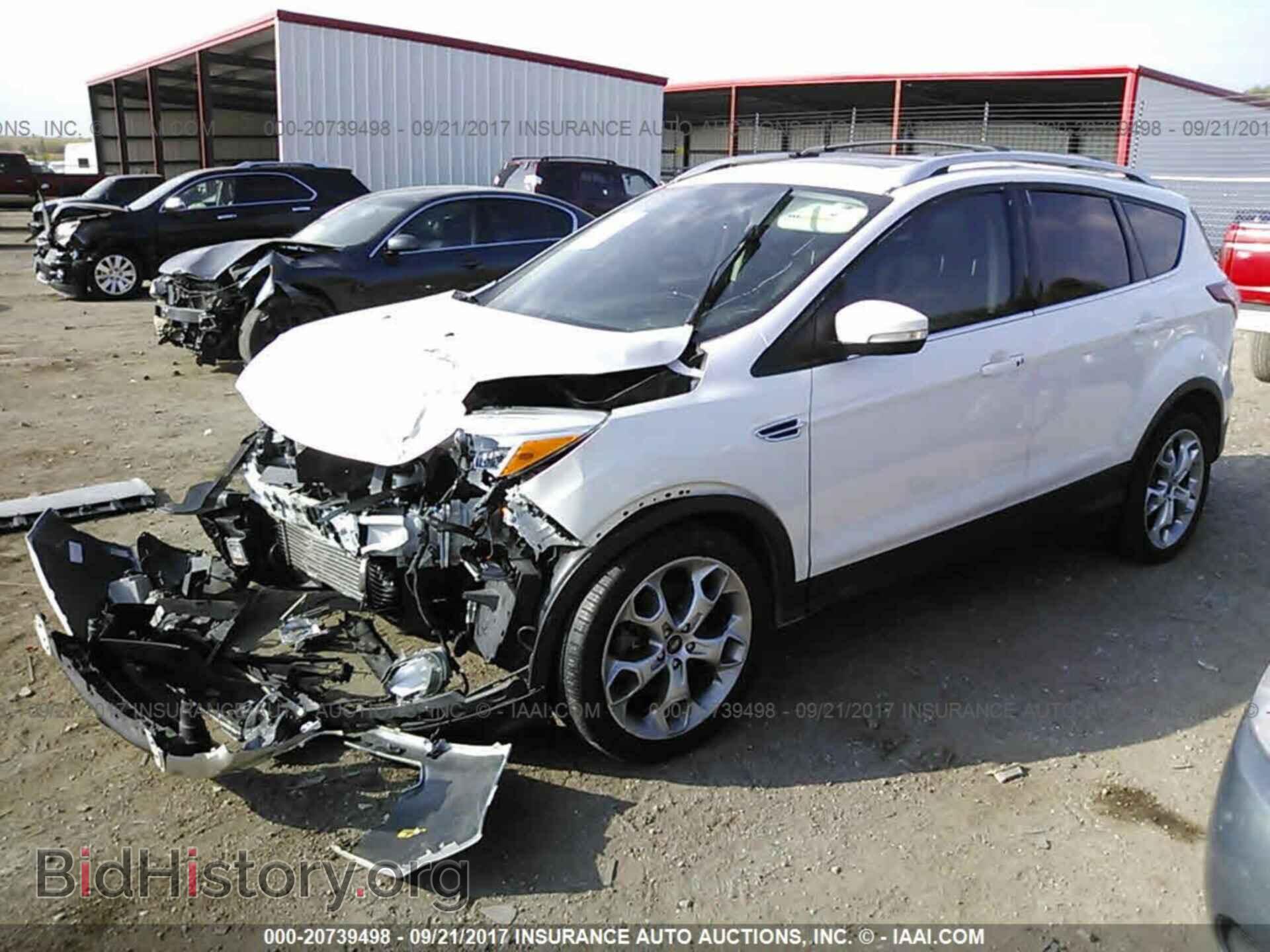 2013 Ford Escape - VIN: 1FMCU9J96DUA10898 - Photo 2