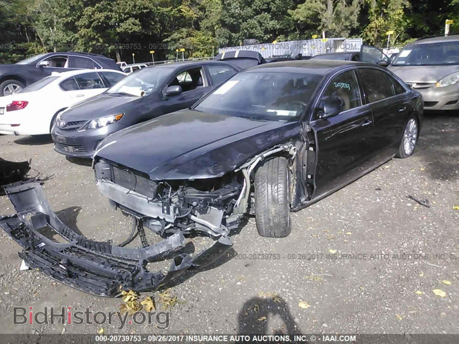 2015 Audi A8 - VIN: WAU3GAFD4FN039773 - Фото 2