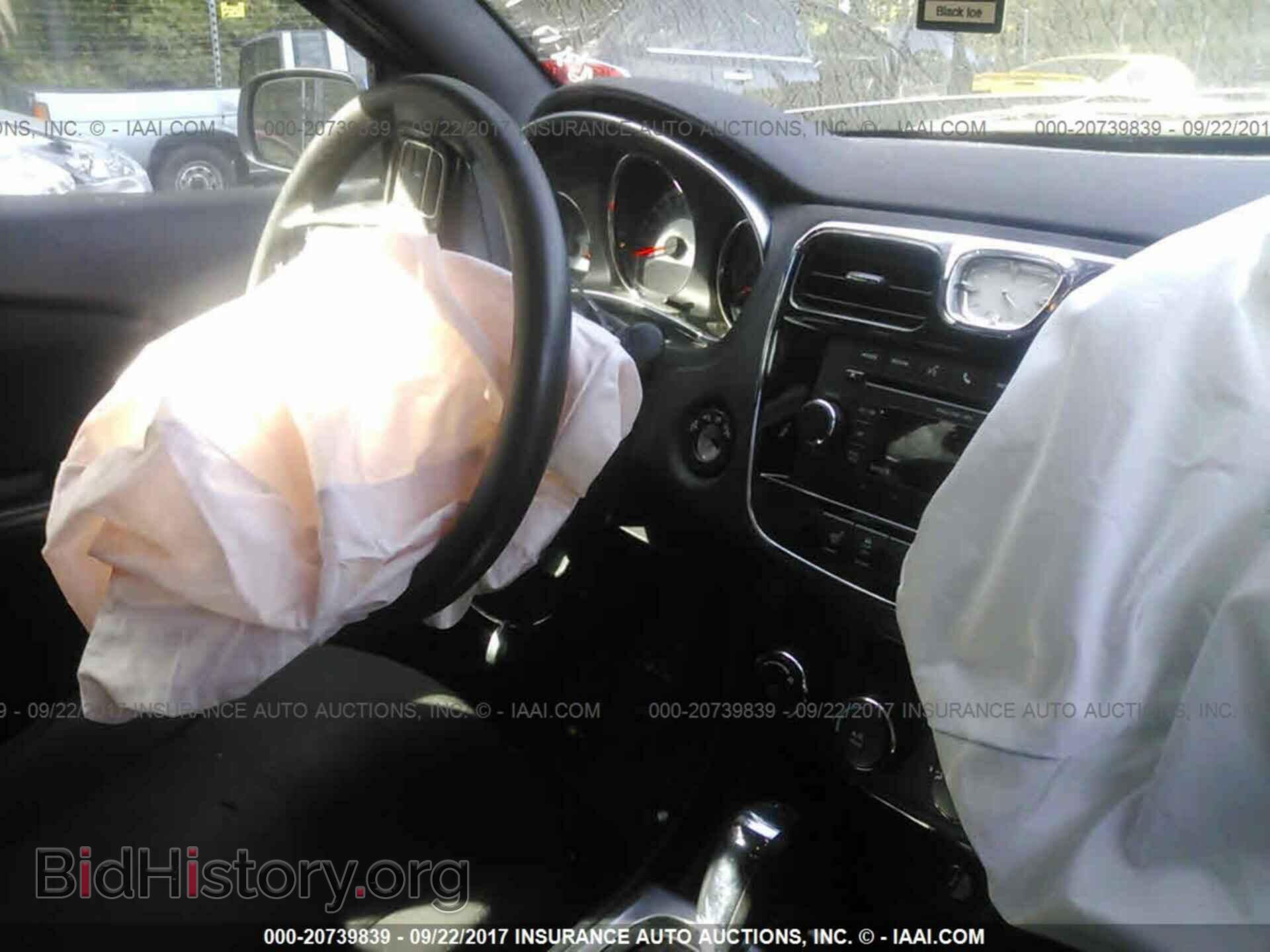 2011 Chrysler 200 - VIN: 1C3BC4FB6BN552936 - Фото 5