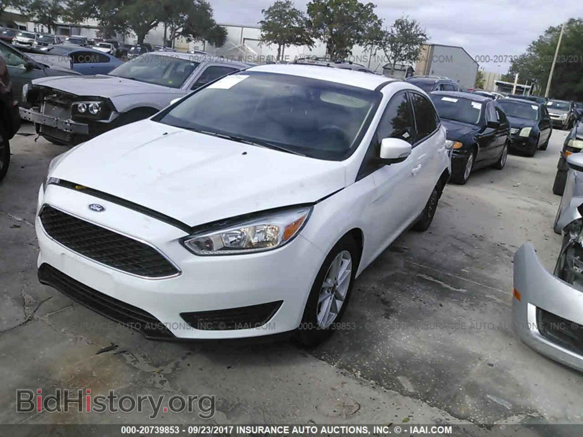2016 Ford Focus - VIN: 1FADP3F27GL350392 - Фото 2