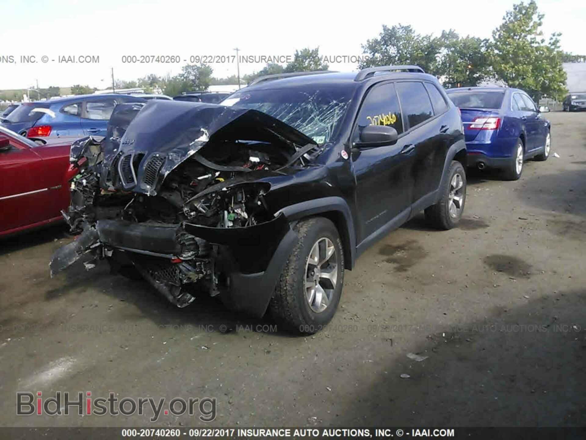2014 Jeep Cherokee - VIN: 1C4PJMBS8EW212201 - Фото 2