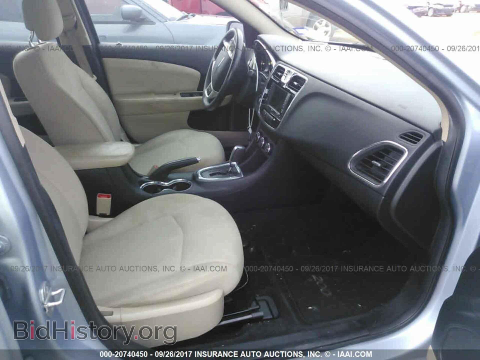 2013 Chrysler 200 - VIN: 1C3CCBBBXDN513820 - Фото 5