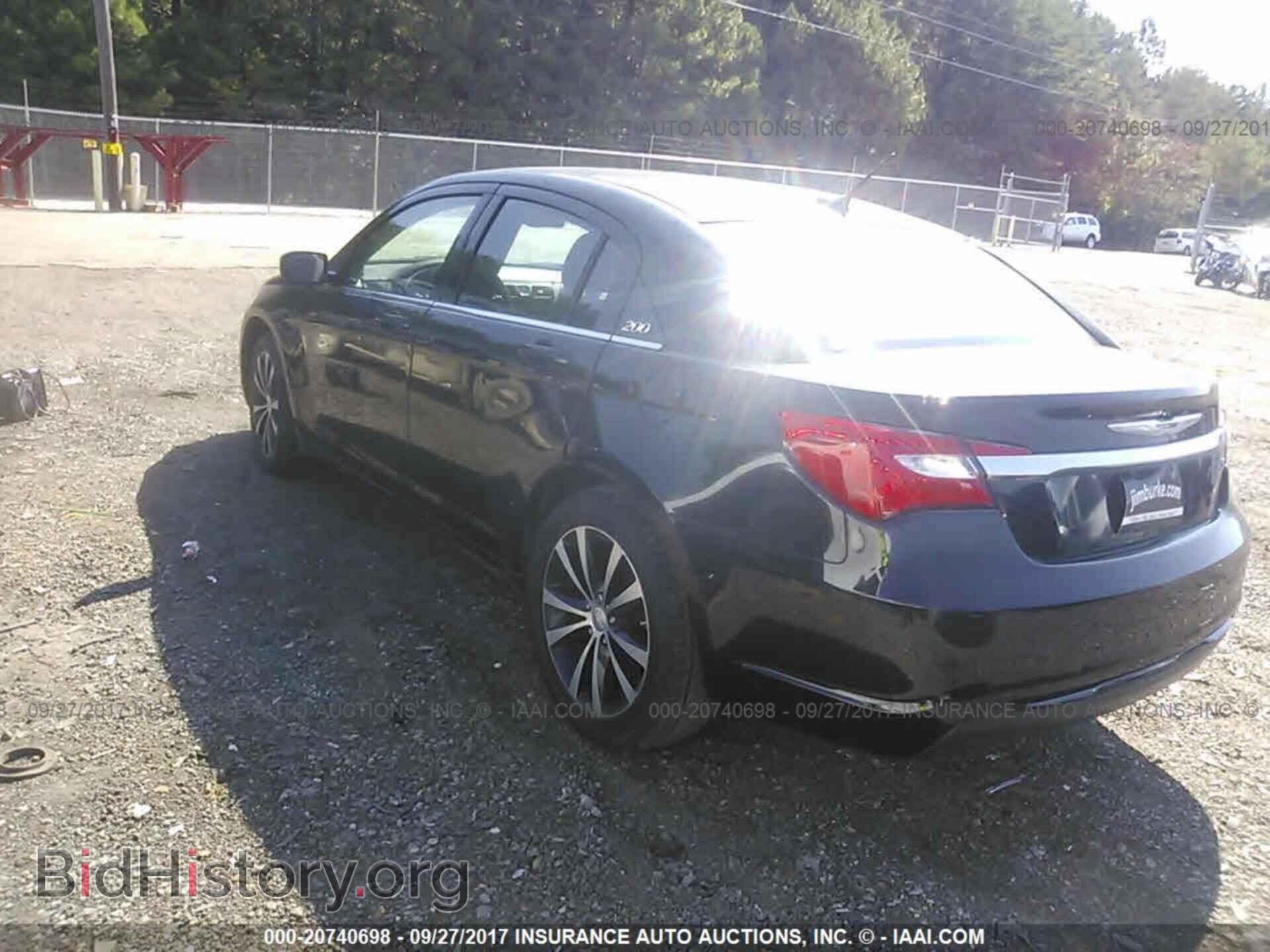 2013 Chrysler 200 - VIN: 1C3CCBBB4DN701863 - Photo 3