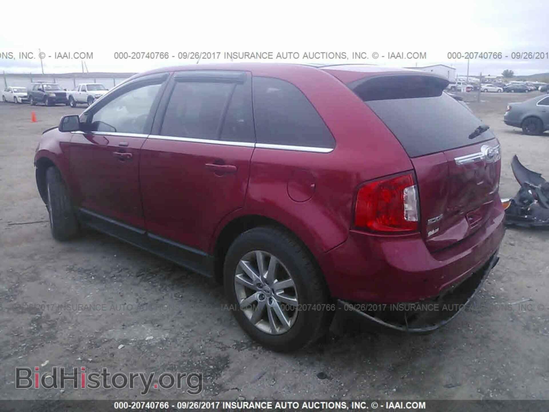 2012 Ford Edge - VIN: 2FMDK3K9XCBA64604 - Photo 3