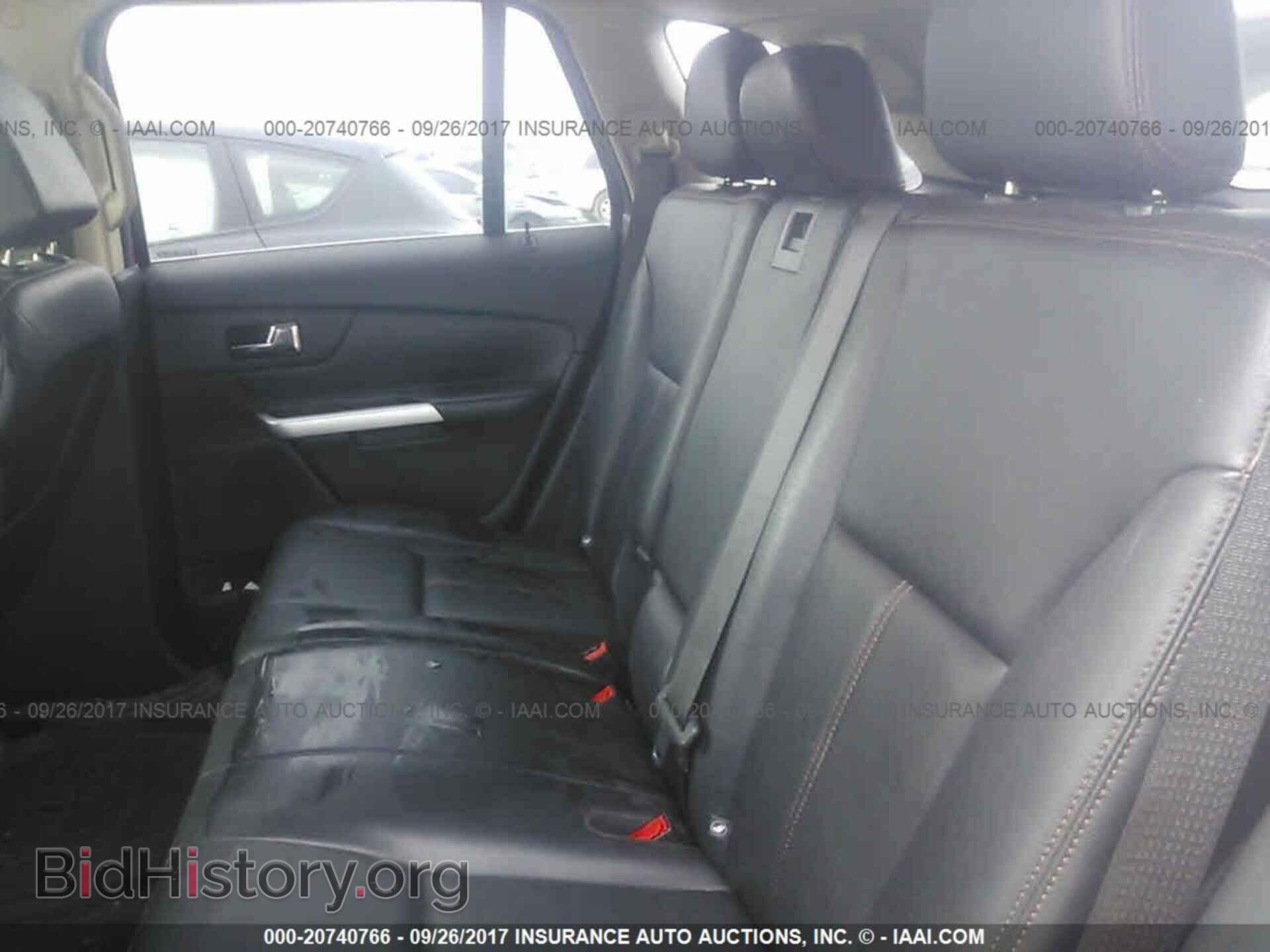 2012 Ford Edge - VIN: 2FMDK3K9XCBA64604 - Photo 8