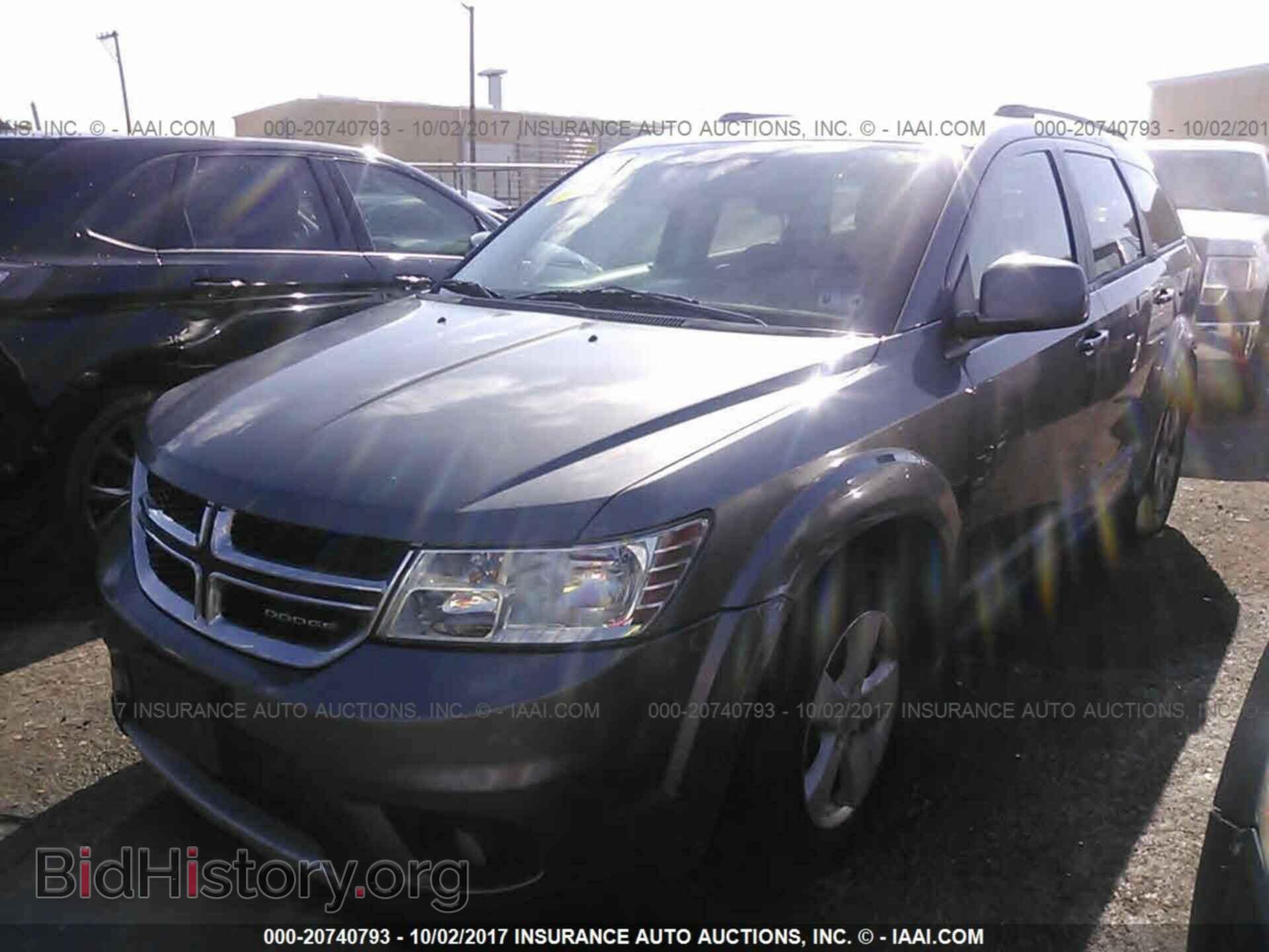 2012 Dodge Journey - VIN: 3C4PDCBG7CT231323 - Фото 2