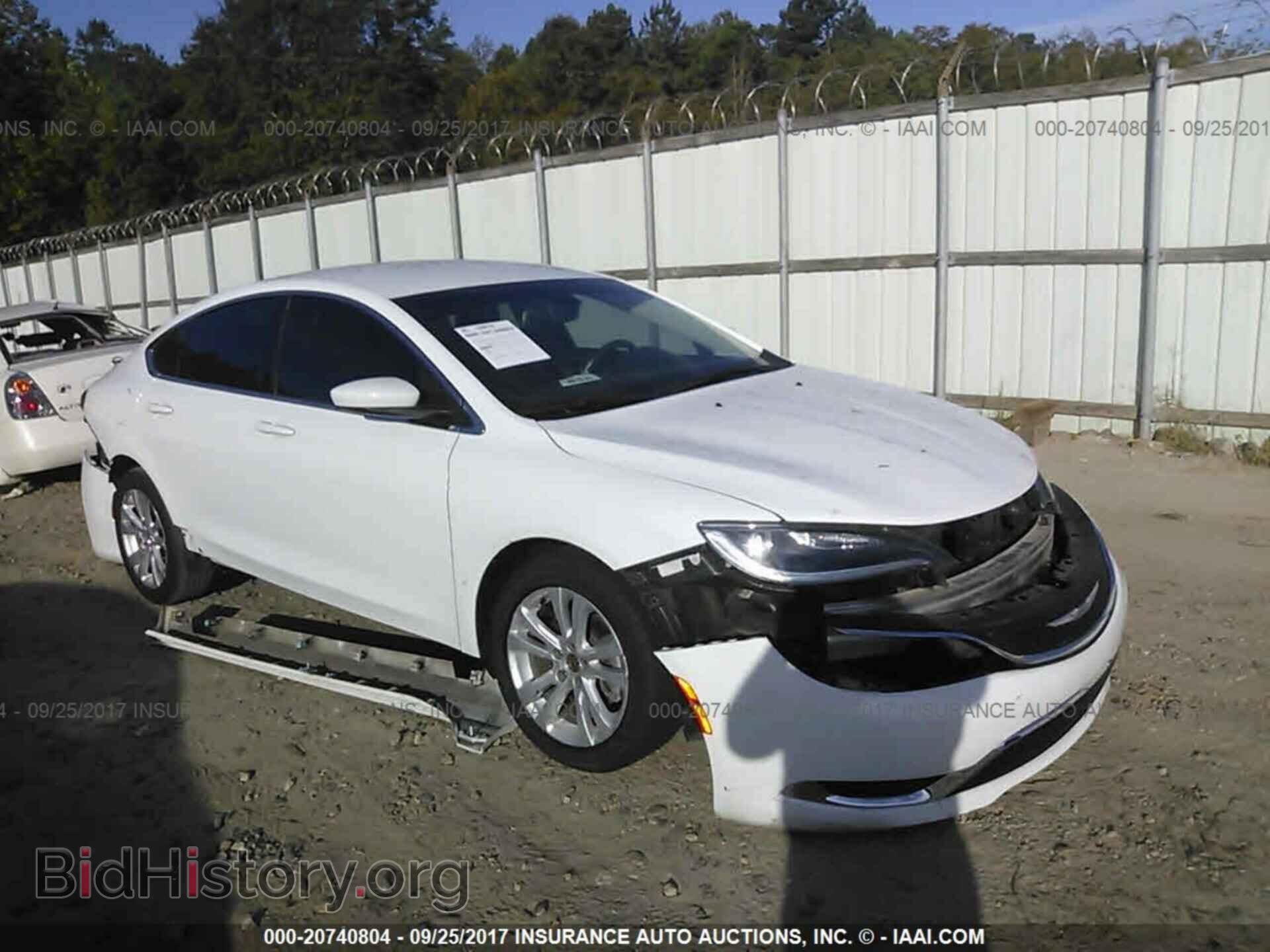Photo 1C3CCCABXFN759910 - Chrysler 200 2015