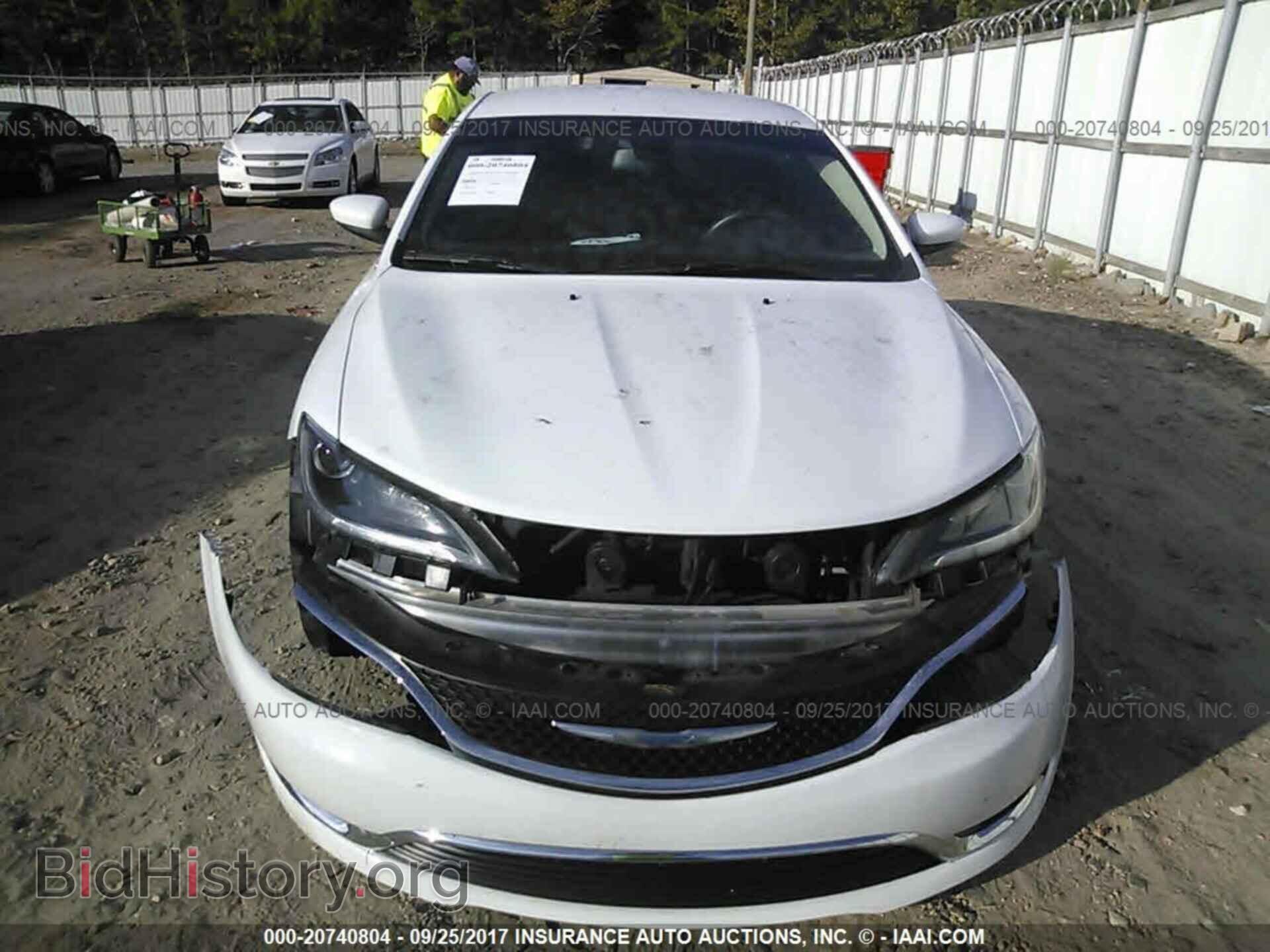 2015 Chrysler 200 - VIN: 1C3CCCABXFN759910 - Photo 6