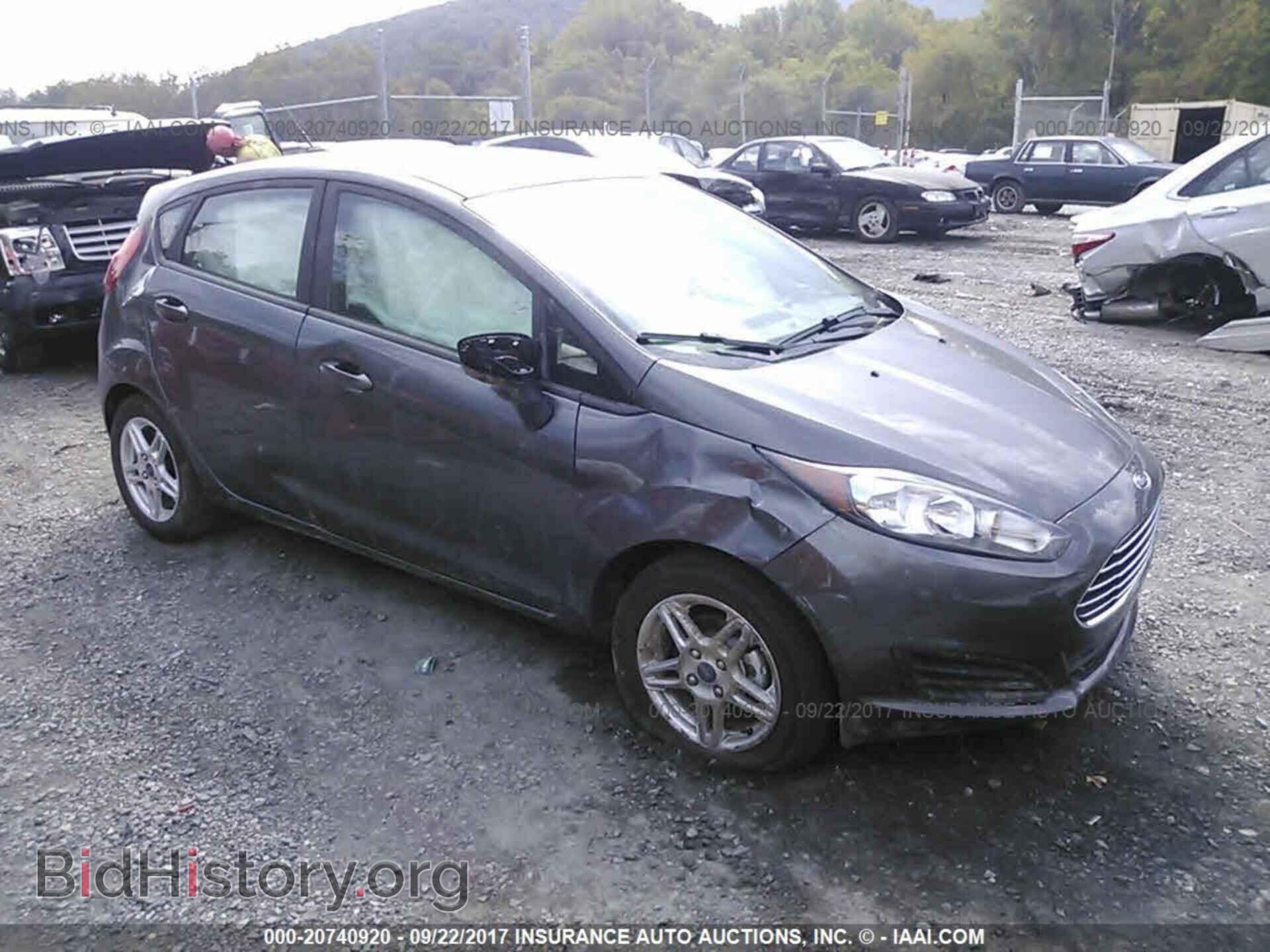 Photo 3FADP4EJ3HM140824 - Ford Fiesta 2017