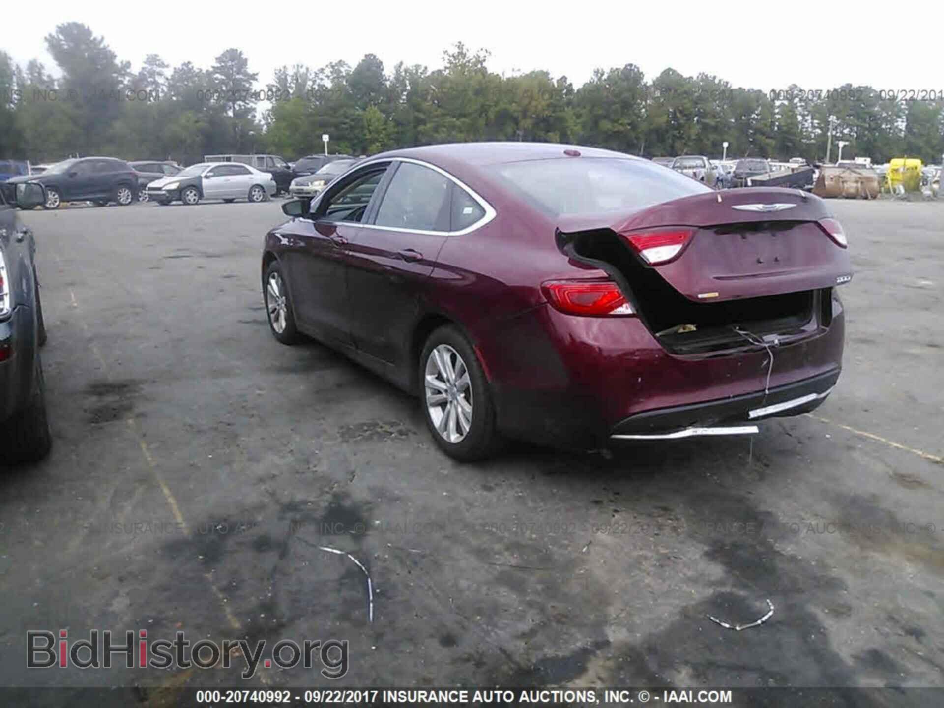 2016 Chrysler 200 - VIN: 1C3CCCAB3GN154418 - Photo 3