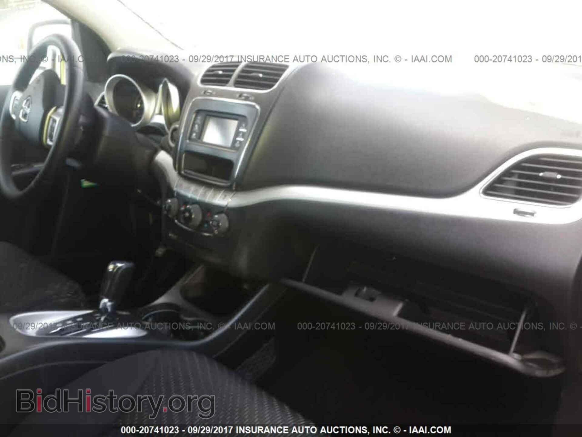 2012 Dodge Journey - VIN: 3C4PDCAB4CT372064 - Фото 5
