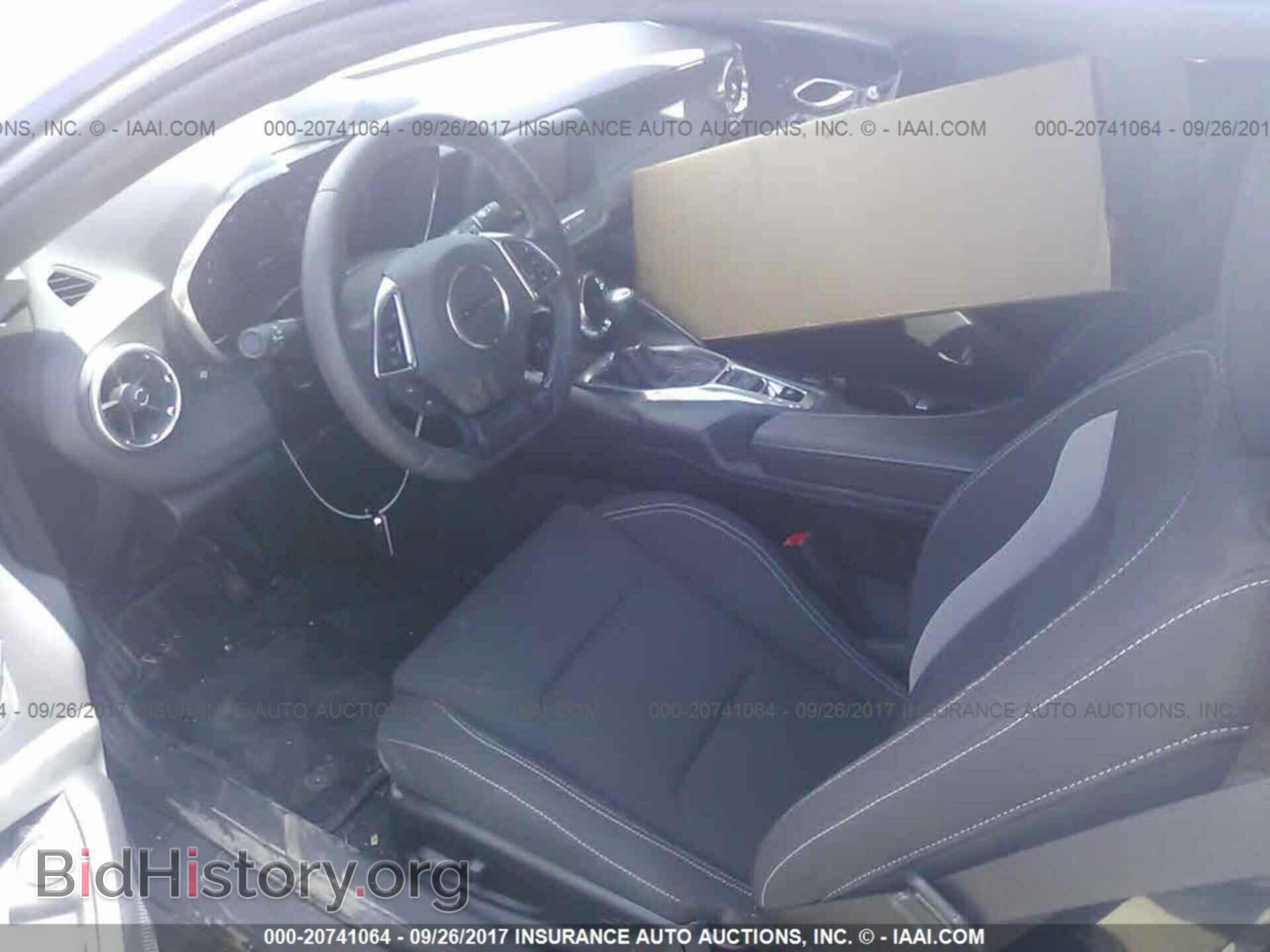 2017 Chevrolet Camaro - VIN: 1G1FA1RX5H0183705 - Фото 5