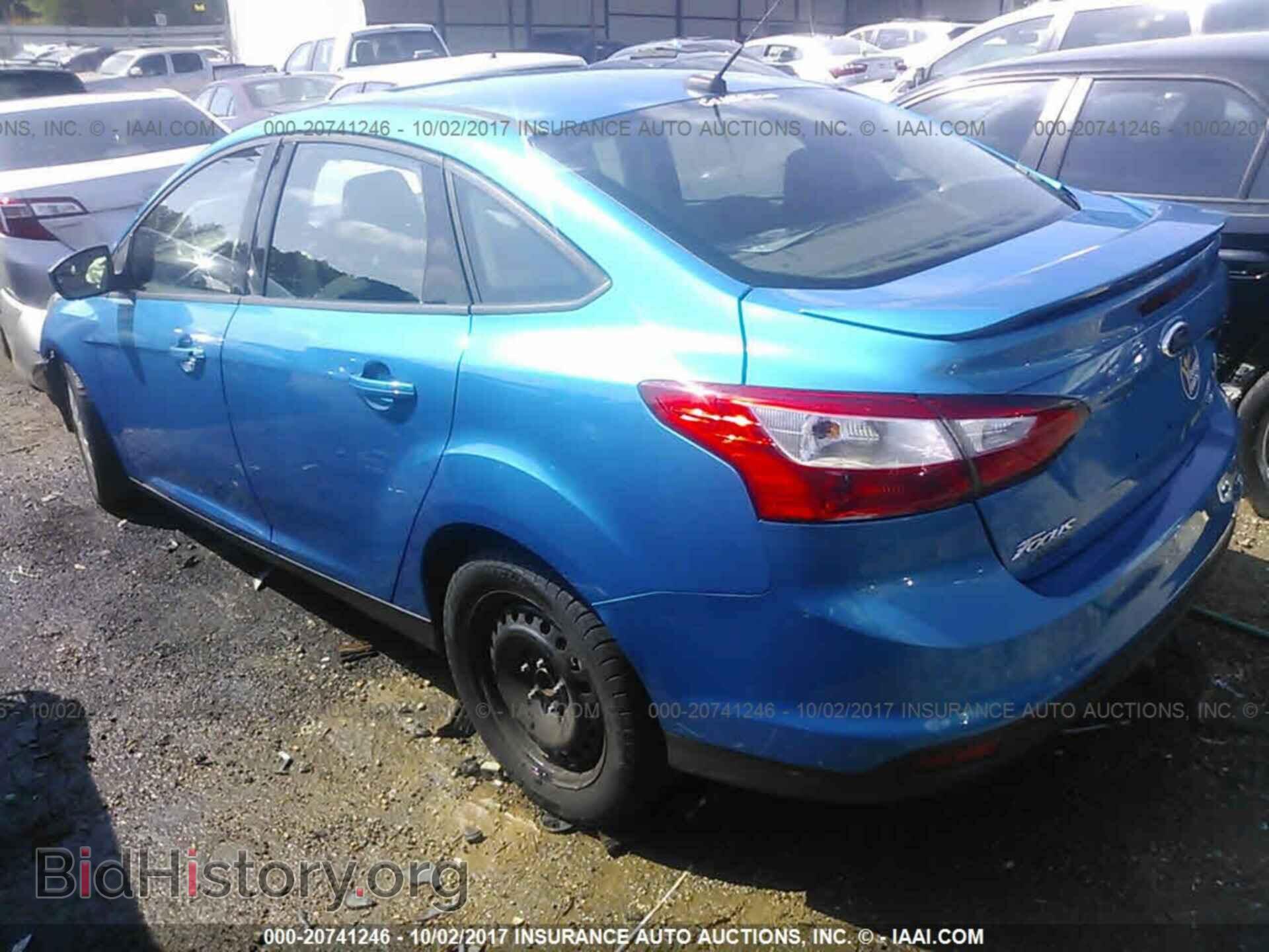 2012 Ford Focus - VIN: 1FAHP3F23CL213865 - Фото 3