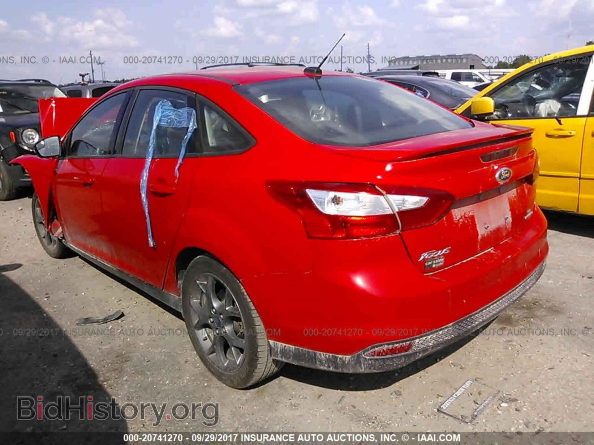 2013 Ford Focus - VIN: 1FADP3F29DL308916 - Photo 3