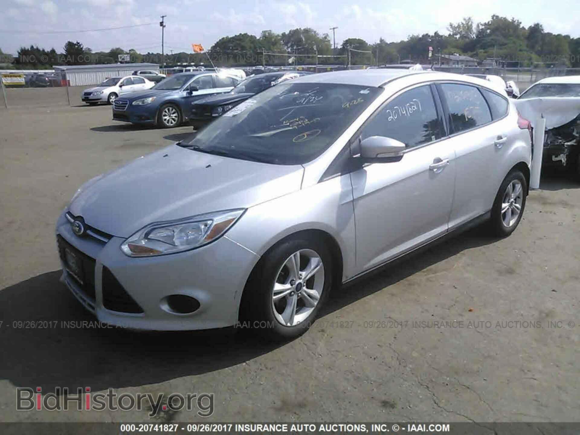 2014 Ford Focus - VIN: 1FADP3K29EL429629 - Фото 2